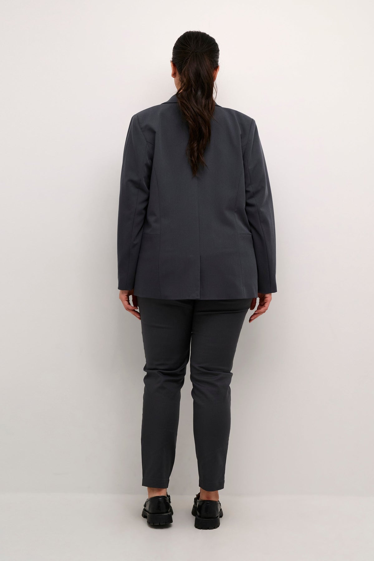 Kaffe Curve Sakira Blazer in Dark Grey