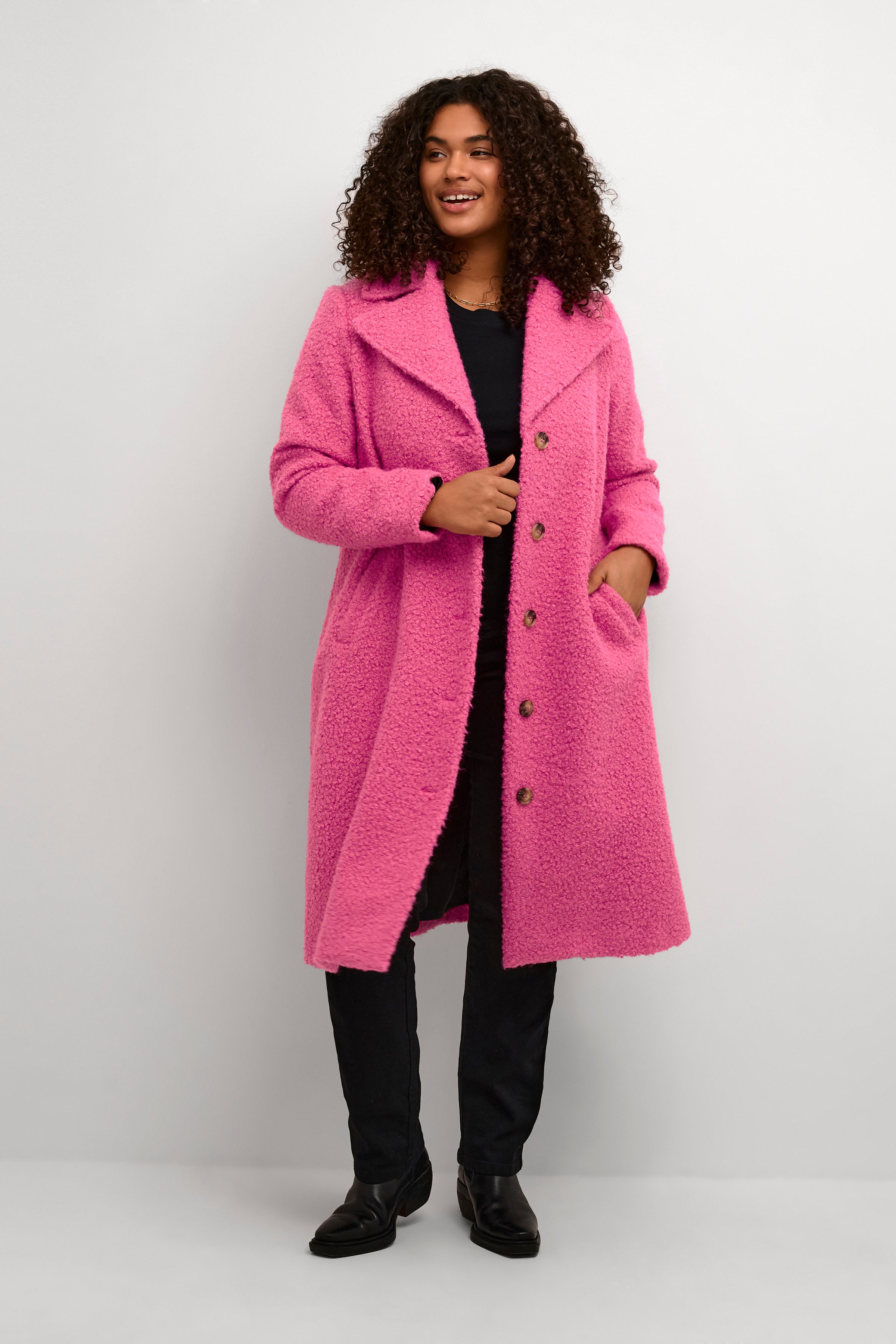 Kaffe Curve Anni Coat in Pink