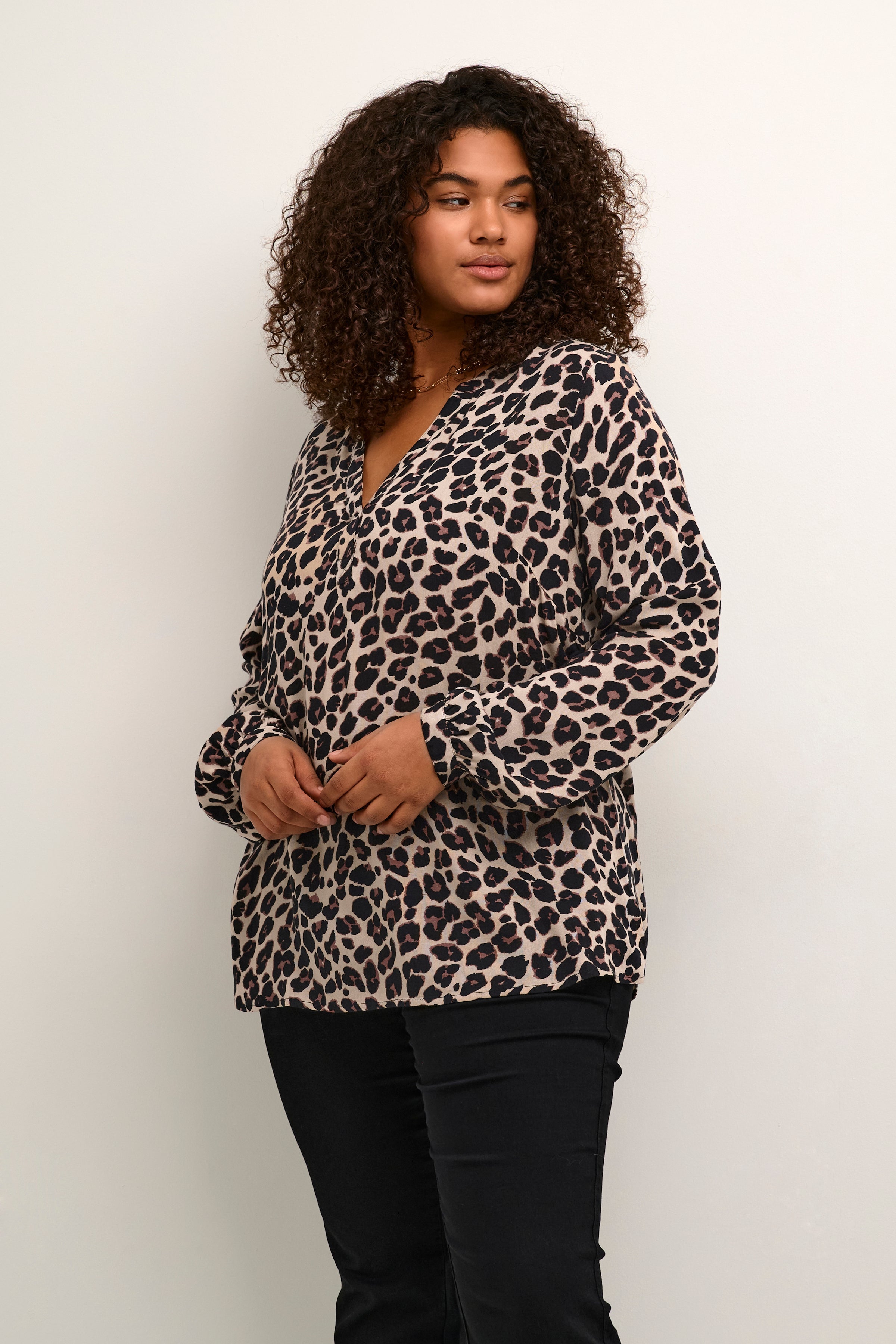 Kaffe Curve Tilly Blouse in Leopard