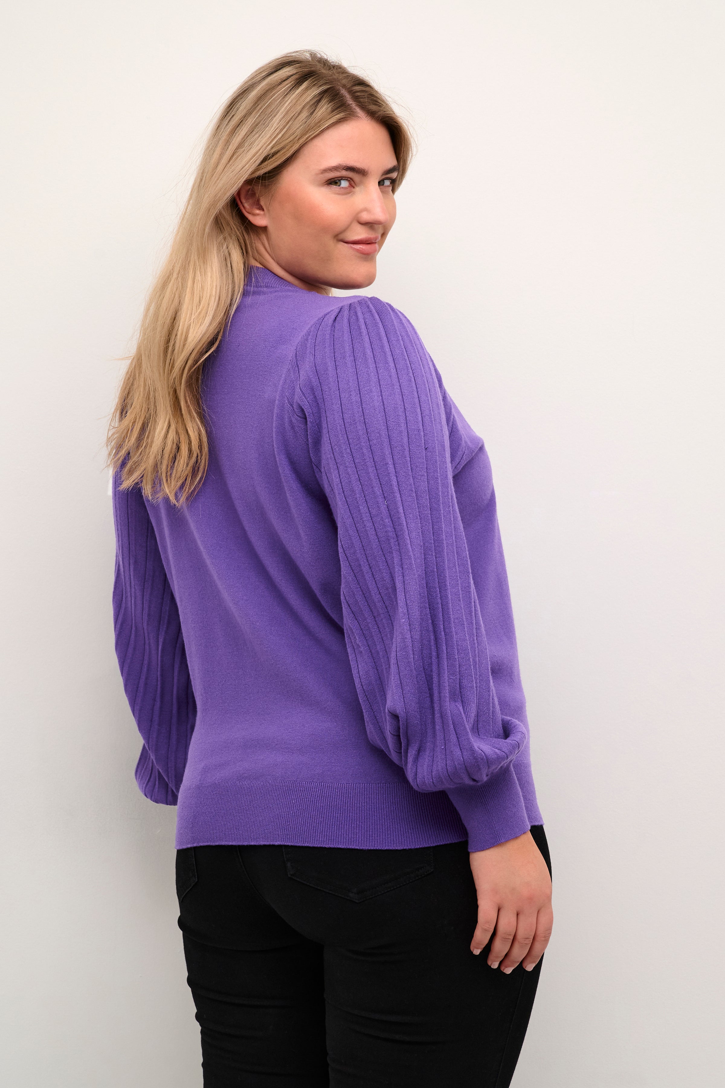 Kaffe Curve Loni Knit Pullover in Purple