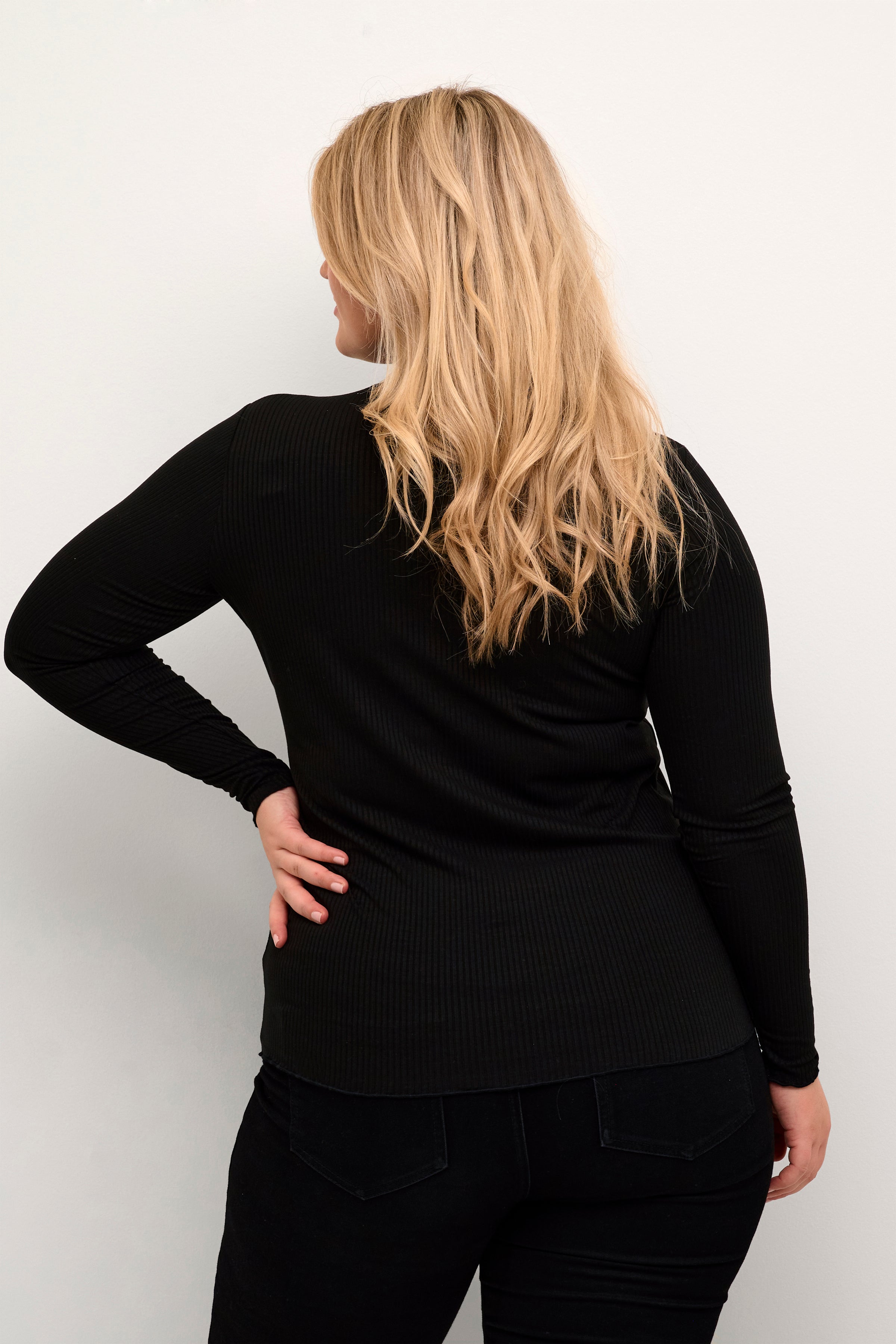 Kaffe Curve Dina Turtleneck Knit in Black