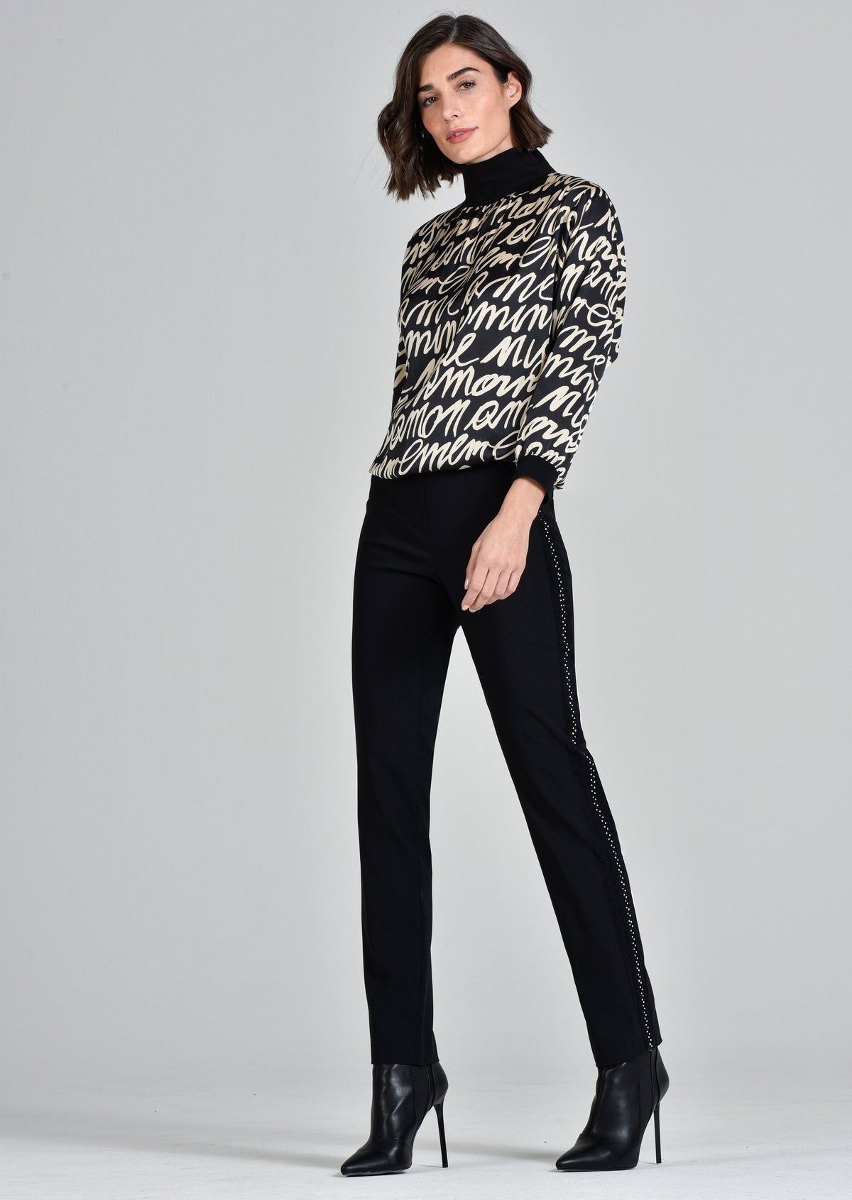 Robell Marie Long - Black with Rhinestone Detail