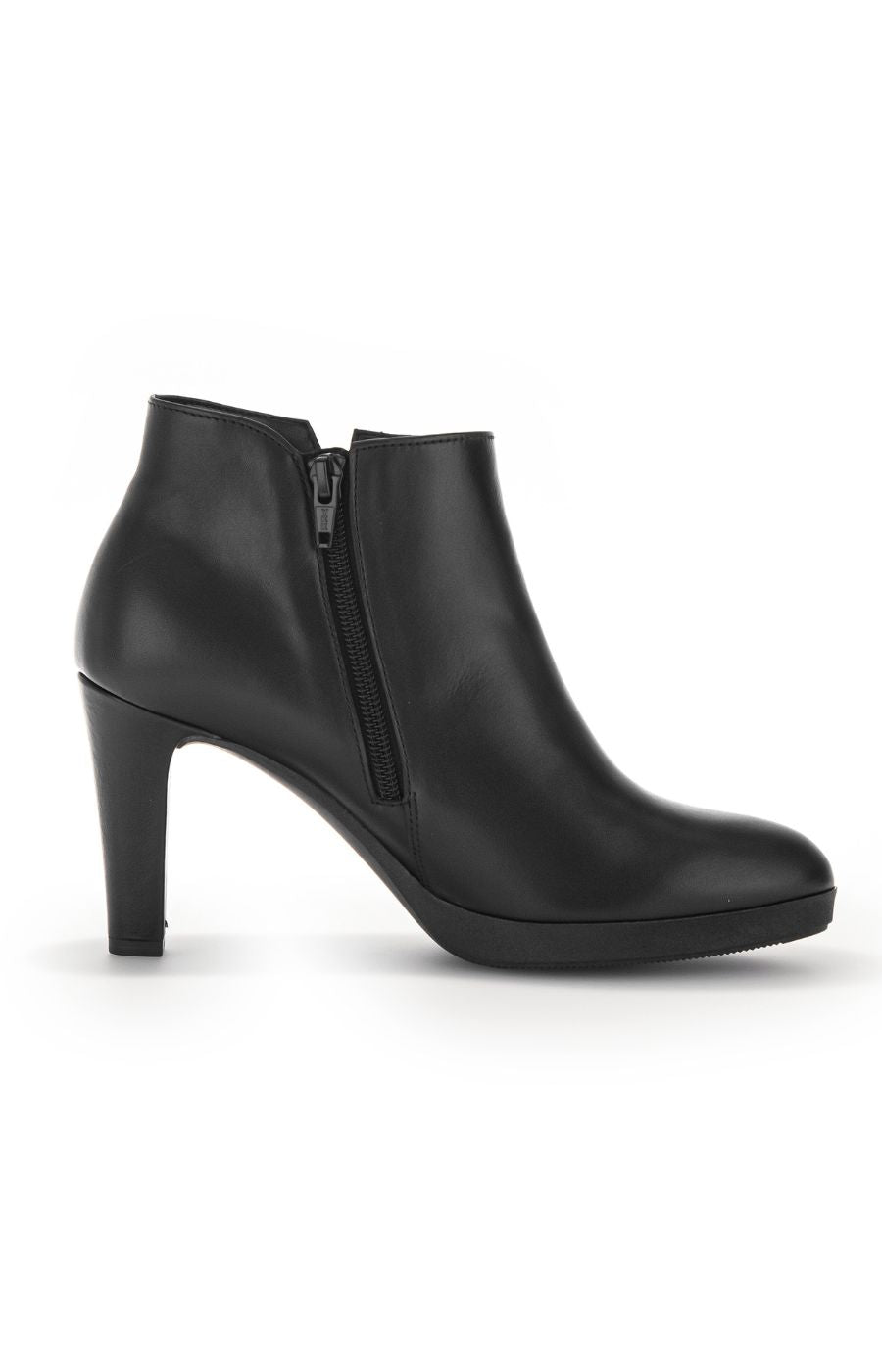 Gabor Heeled Ankle Black Boot