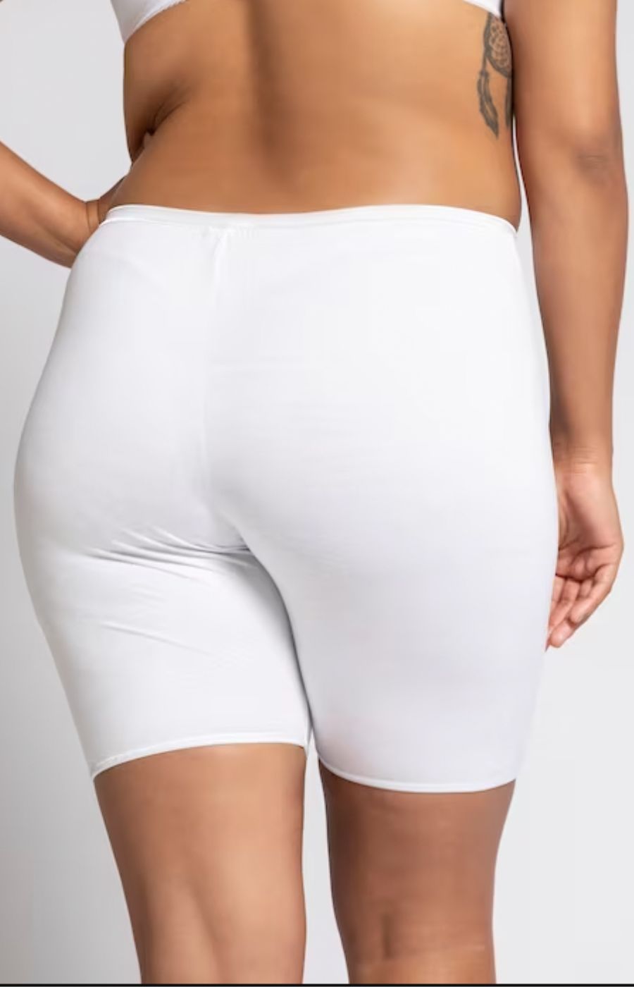 Ulla Popken White Pants in 3 Pack
