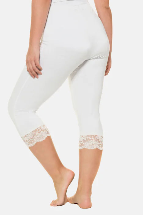 Ulla Popken Lace-Trim Capris in White