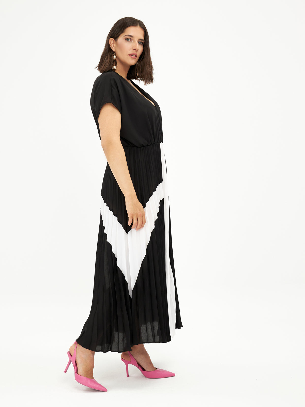 Mat Cross Black Dress