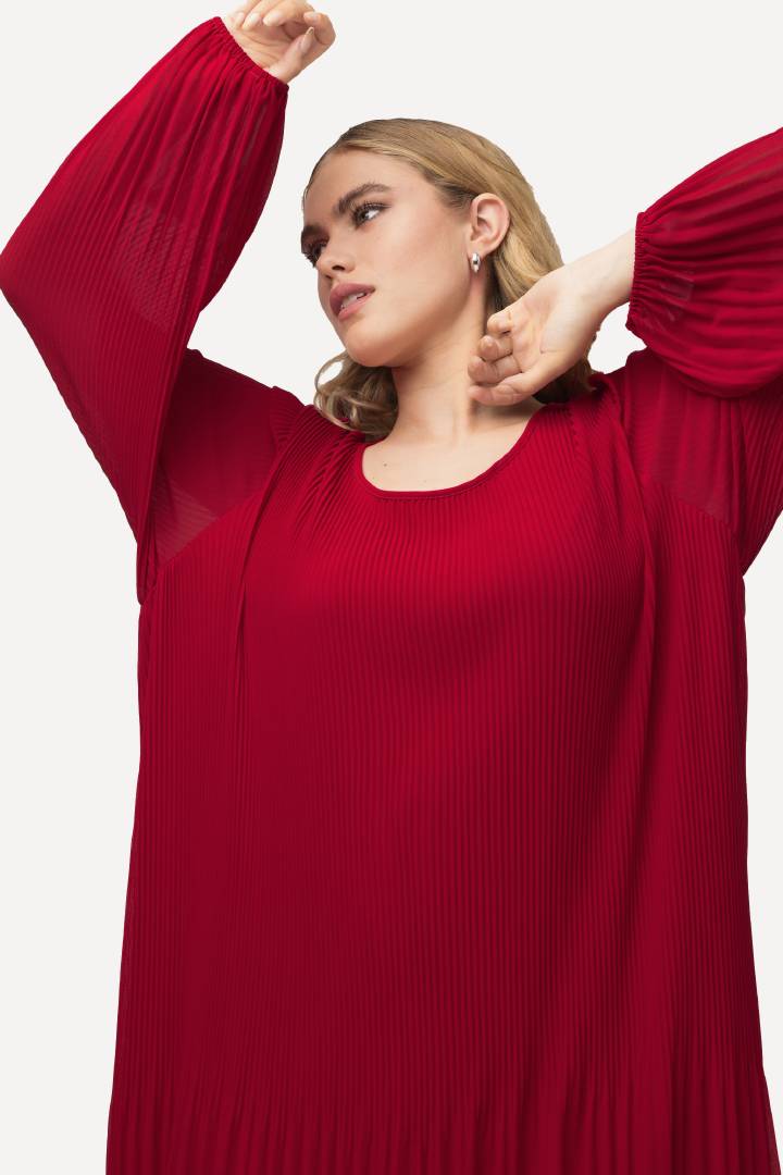 Ulla Popken Pleated Dress in Red