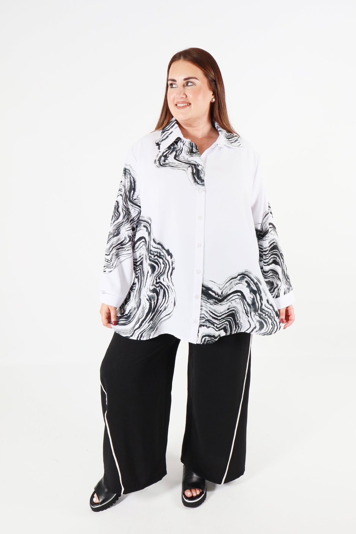 Curviss Shirt in White Marble