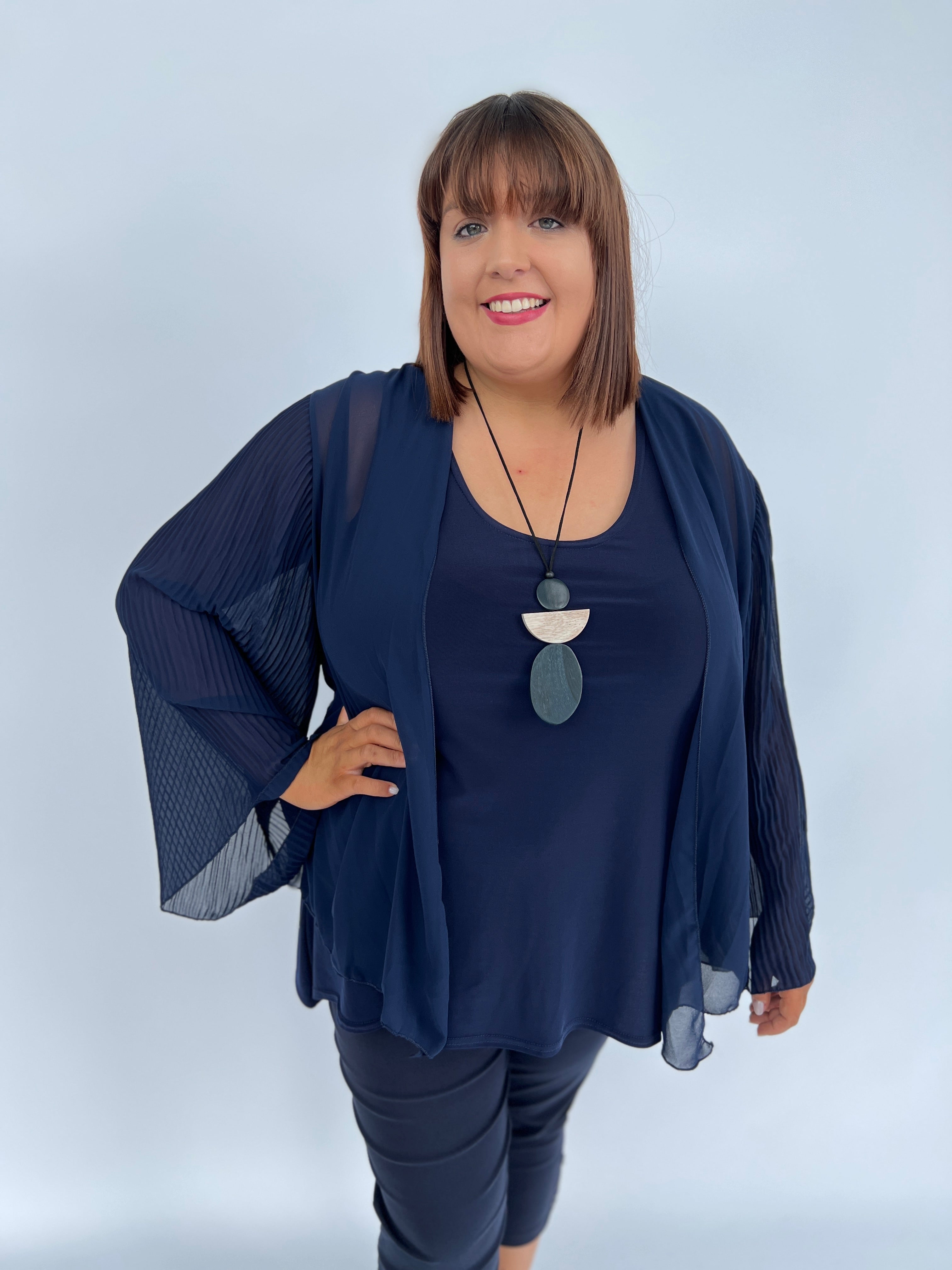 Isla Pleated Sleeved Bolero in Navy