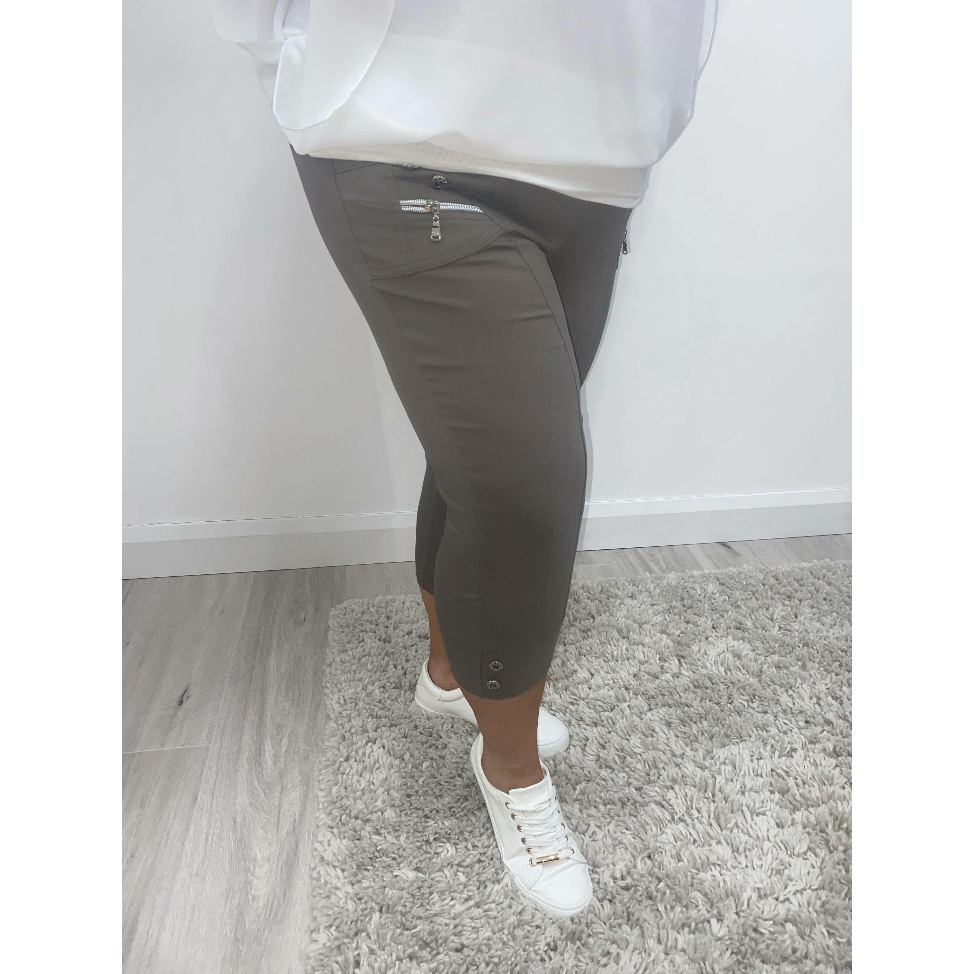 Lucie Crop Trousers In Taupe Bottoms