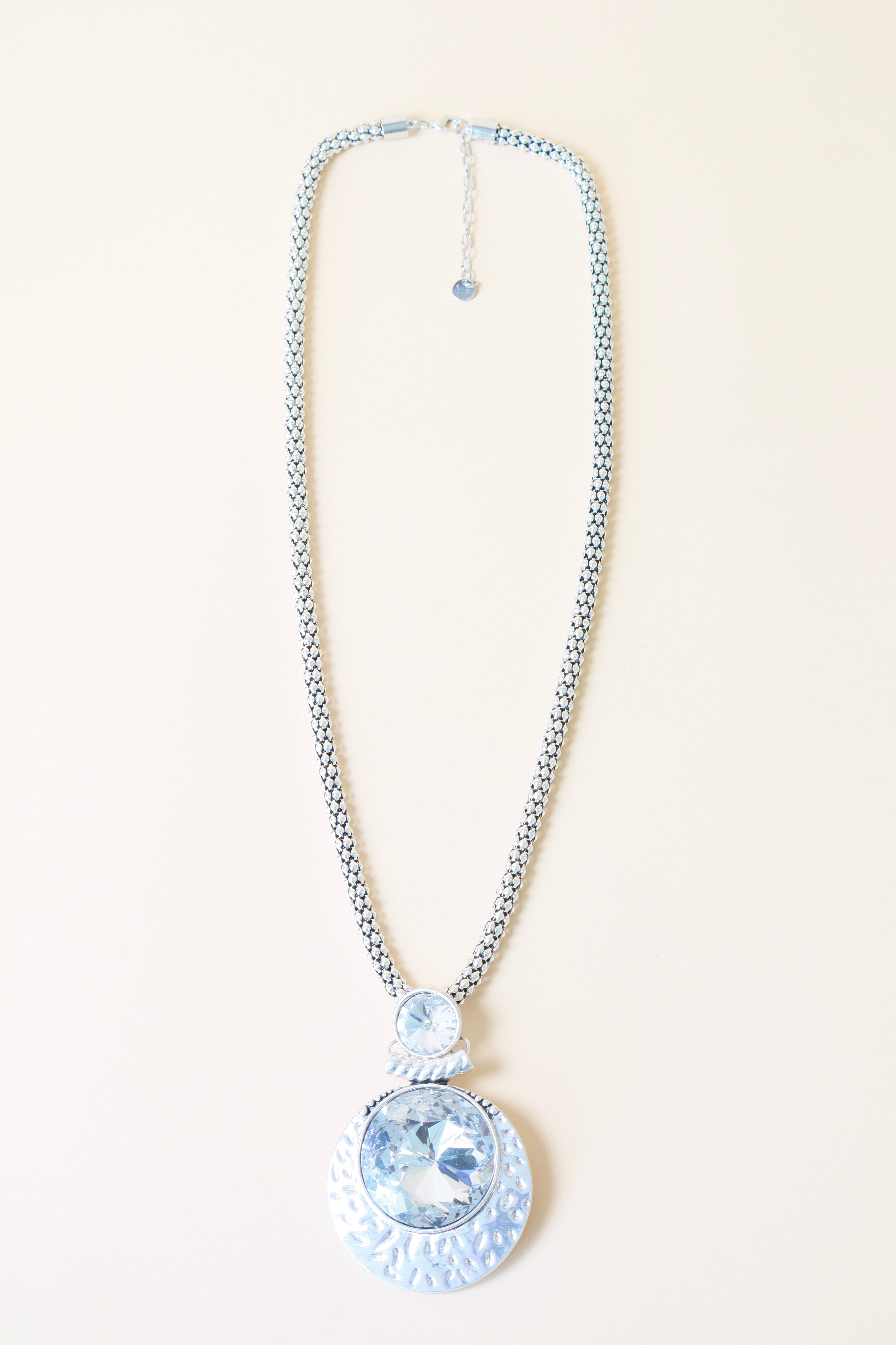Alba Necklace in Silver