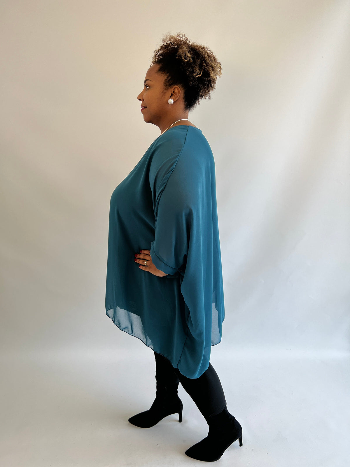 Violet Blouse in Teal