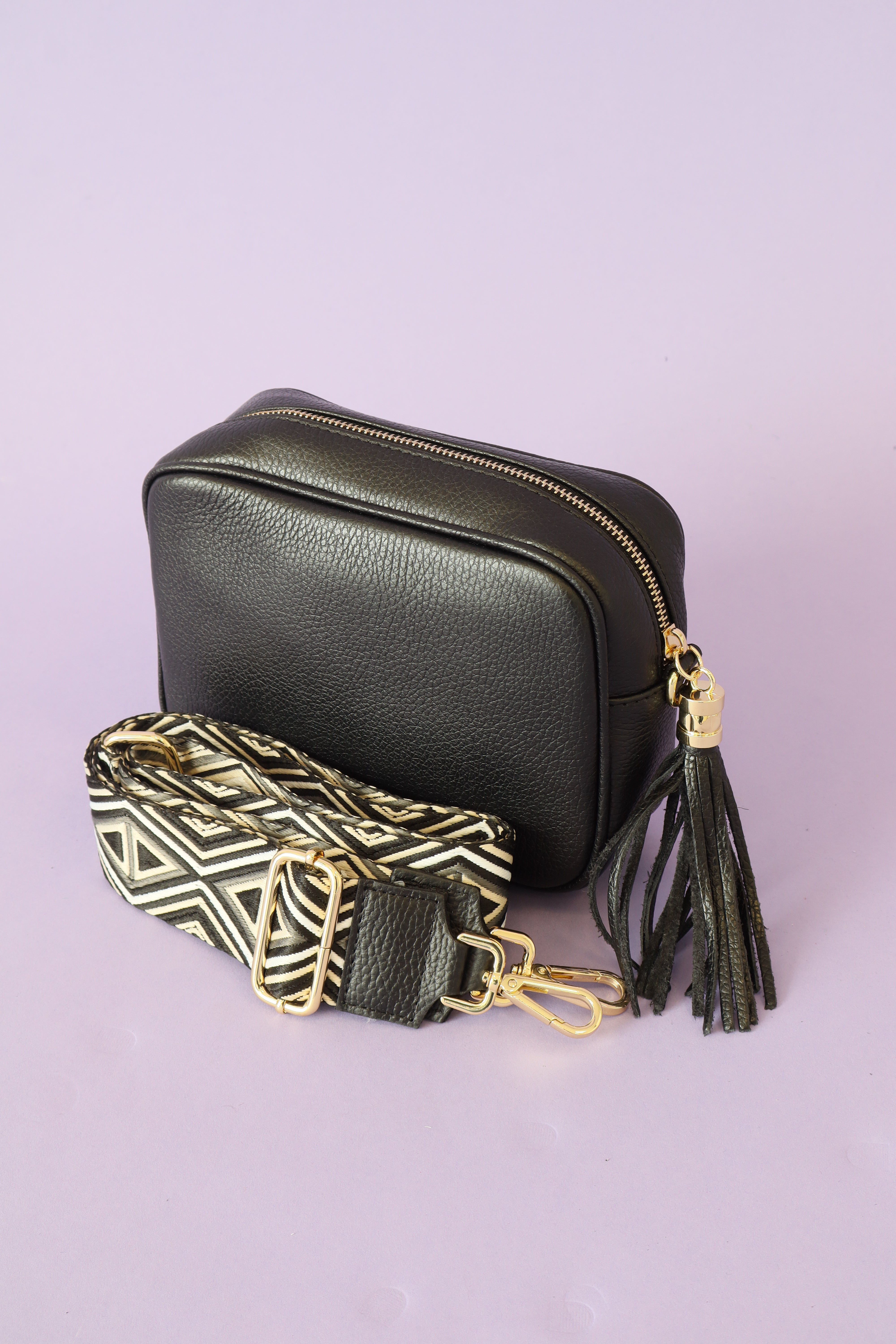 Remi Handbag in Black