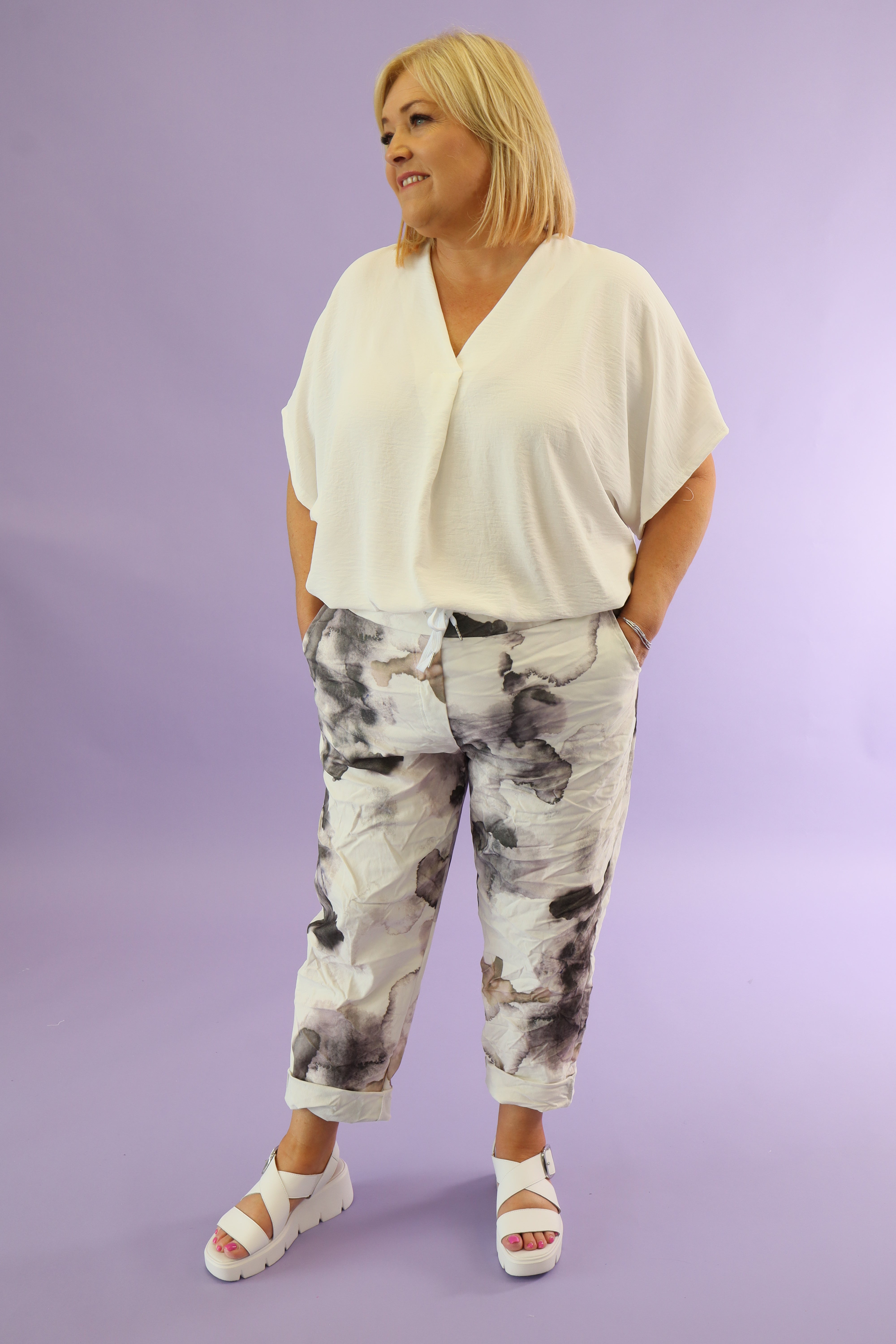 Luna Splash Joggers in Black