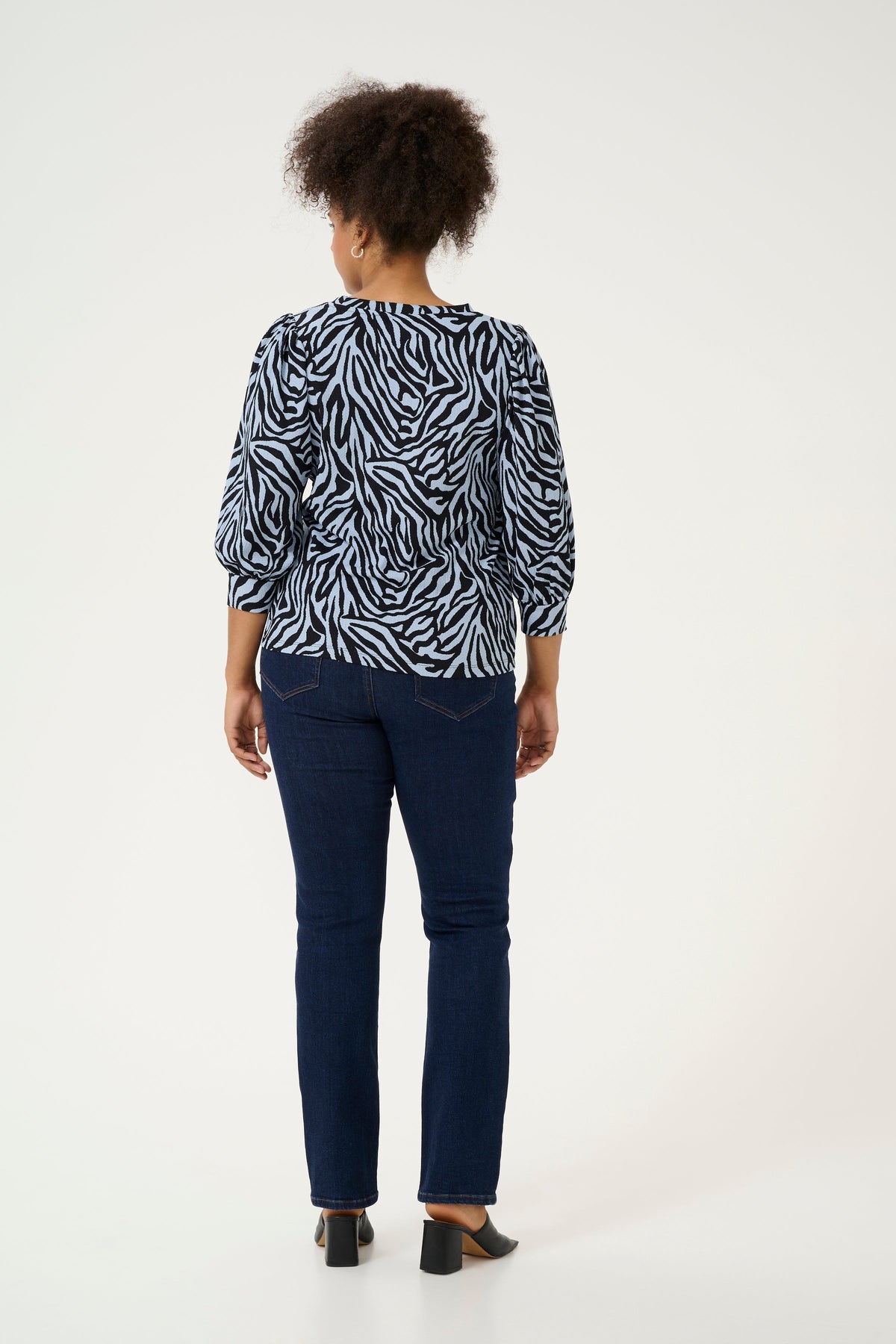 Kaffe Curve Ivena Top in Blue