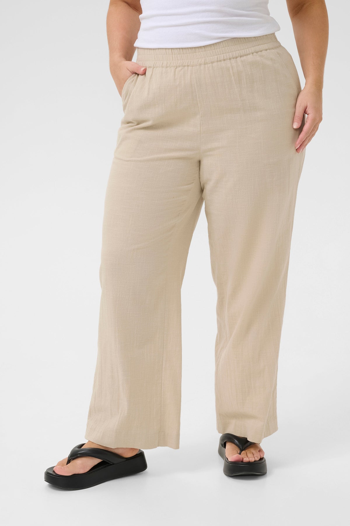Kaffe Curve Paula Trousers in Beige
