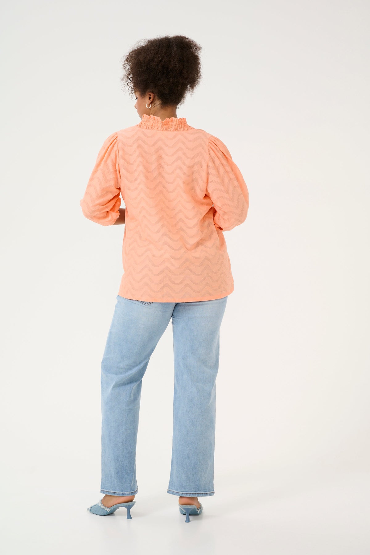 Kaffe Curve Vitana Blouse in Peach