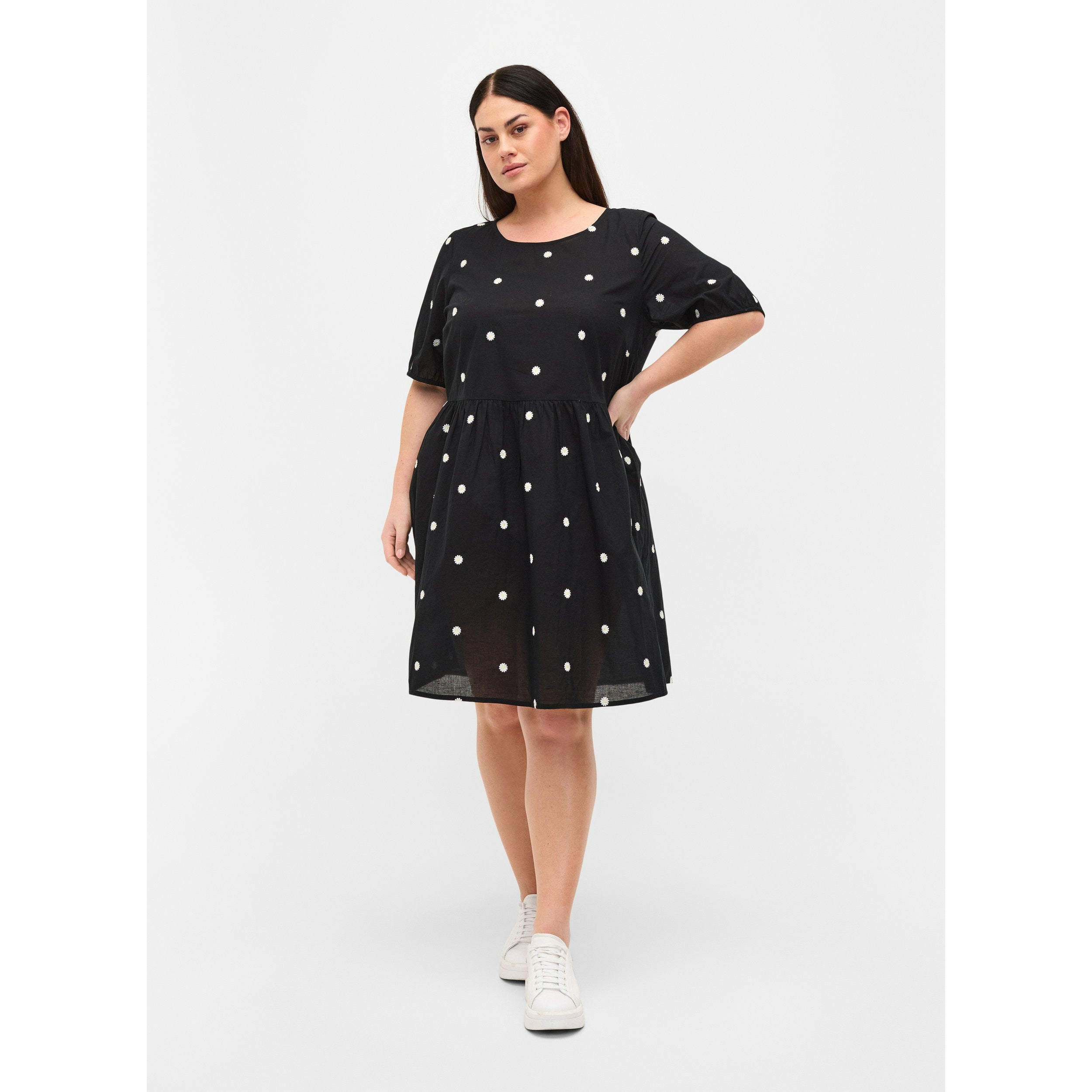 Zizzi Greta Dress in Black - Wardrobe Plus
