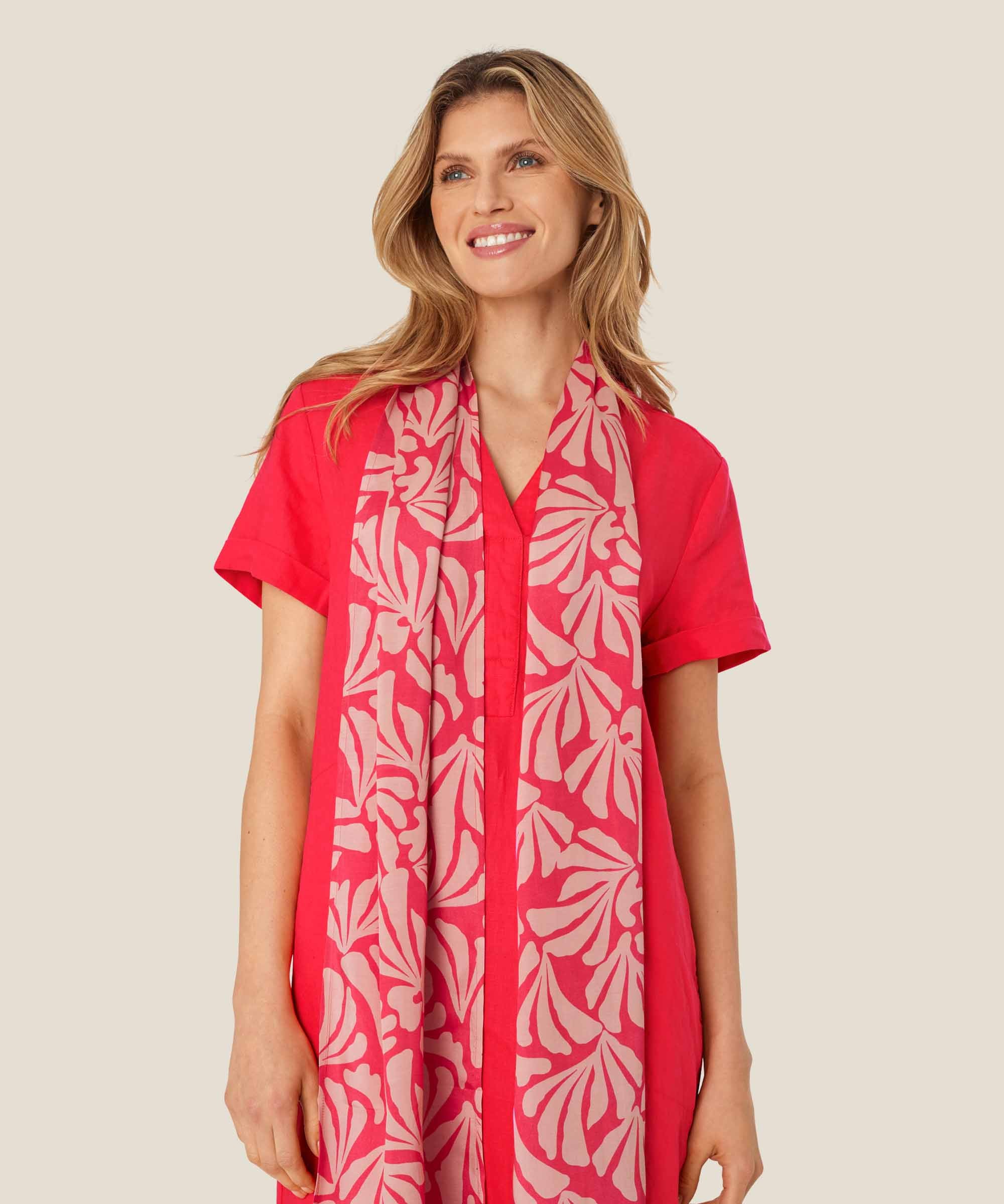 Masai Along Leaf Scarf
