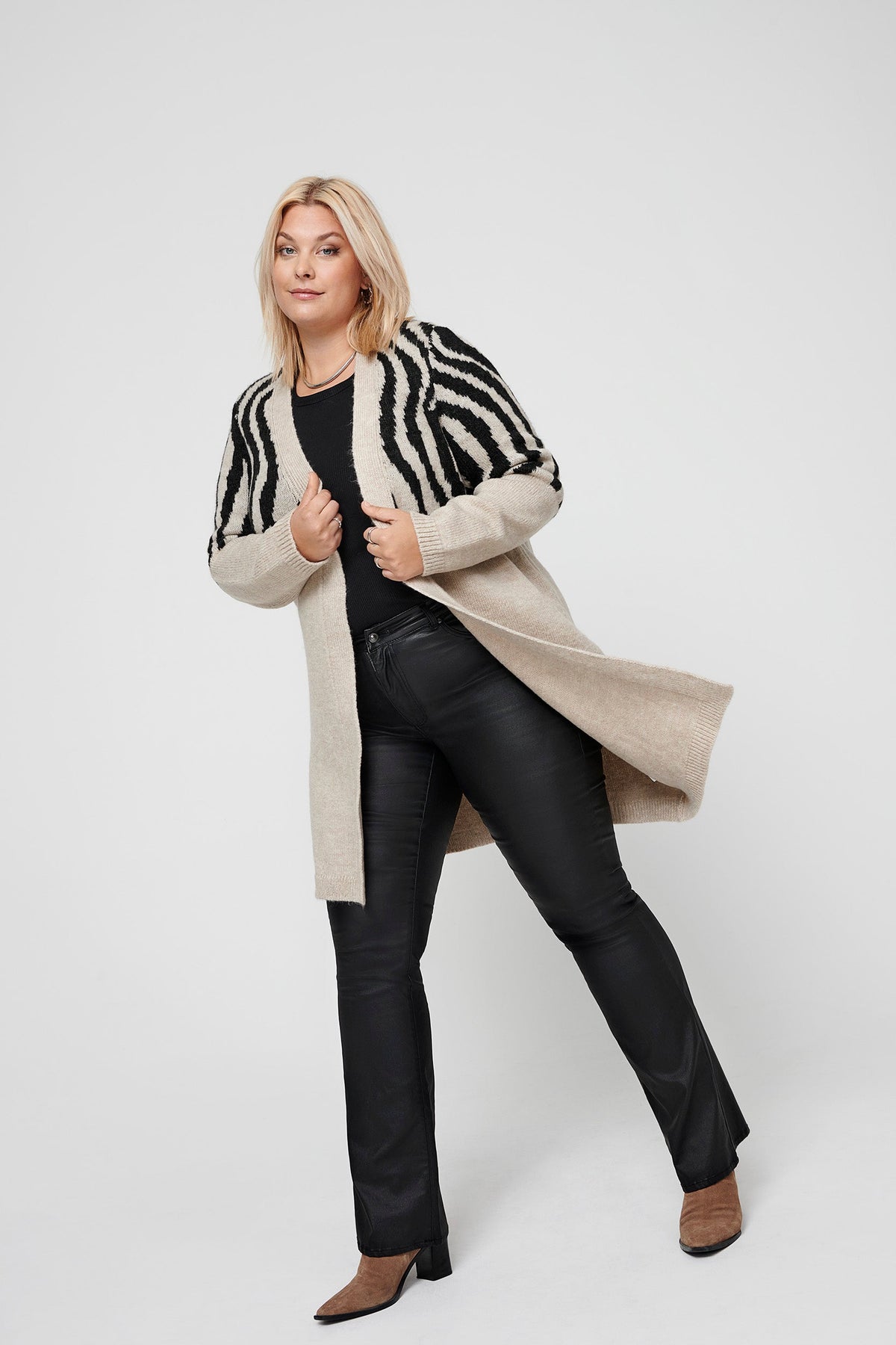 Only Carmakoma Jade Cardigan in Zebra