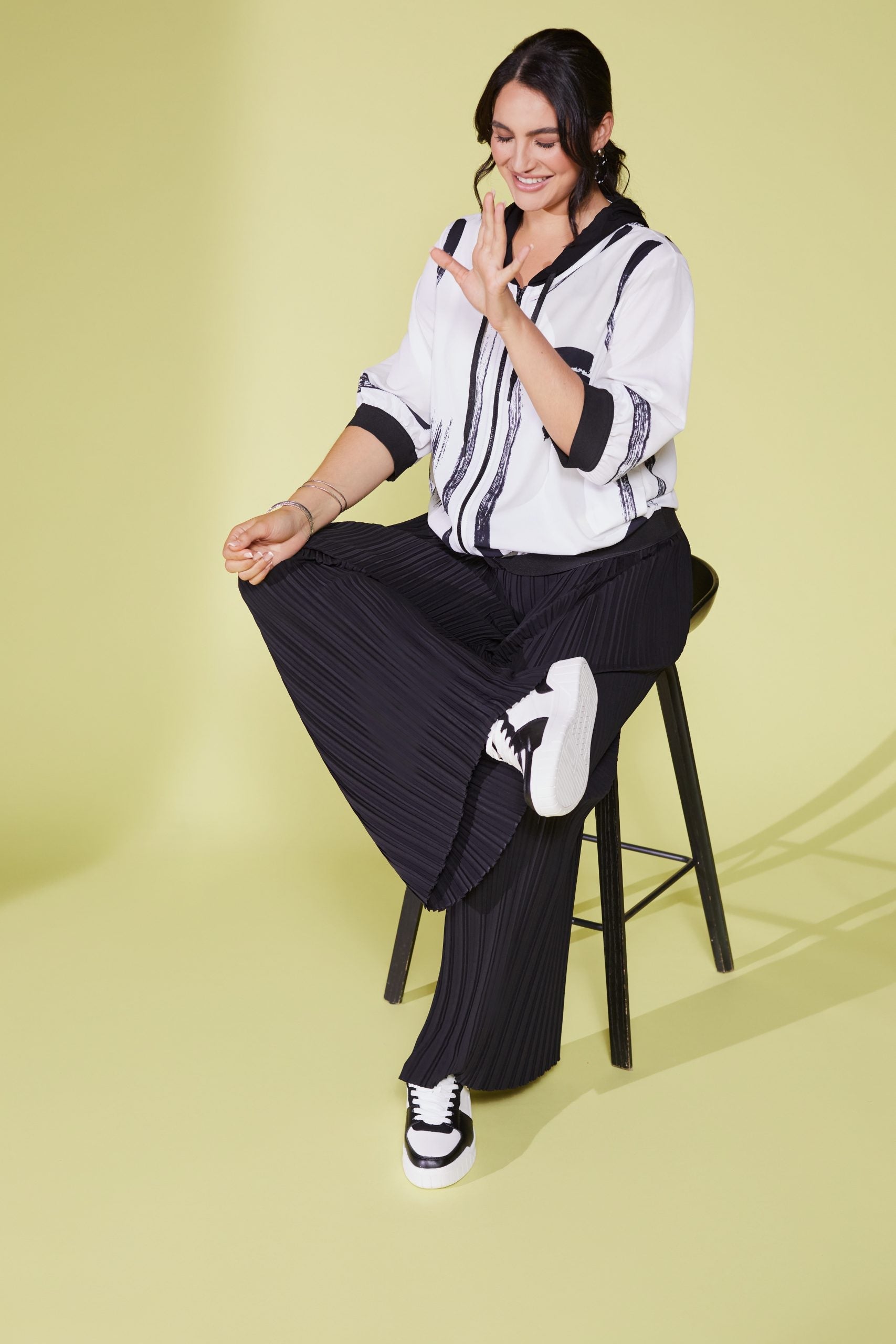 Ora Brushstroke Hooded Top