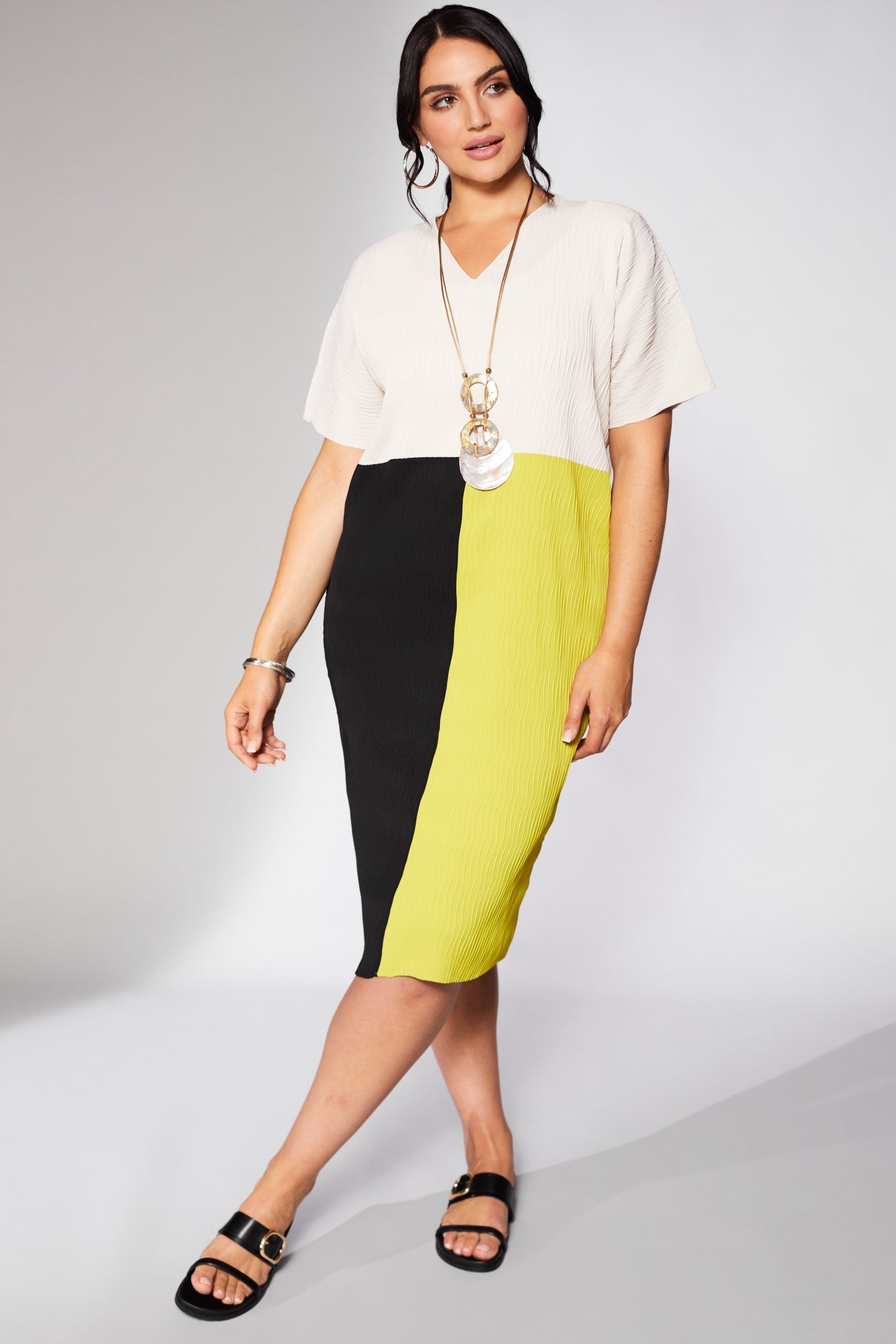 Ora Wave Pleat Dress