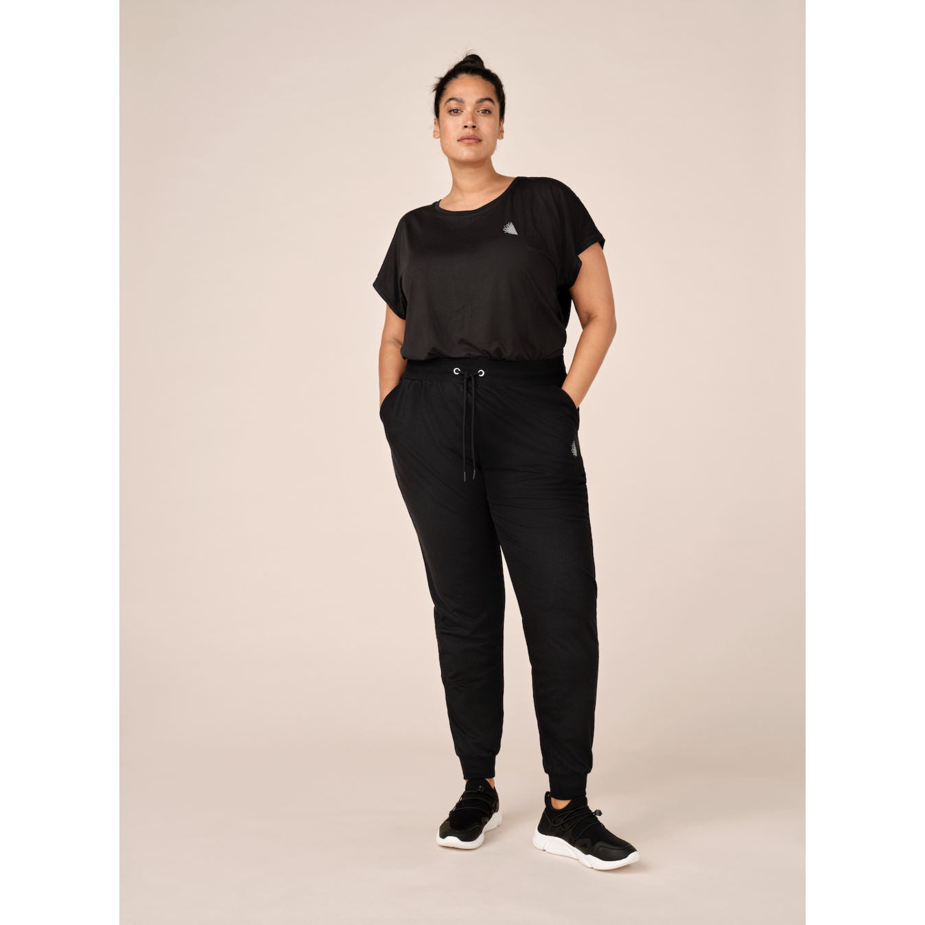 Zizzi Active Loose Jogger - Wardrobe Plus