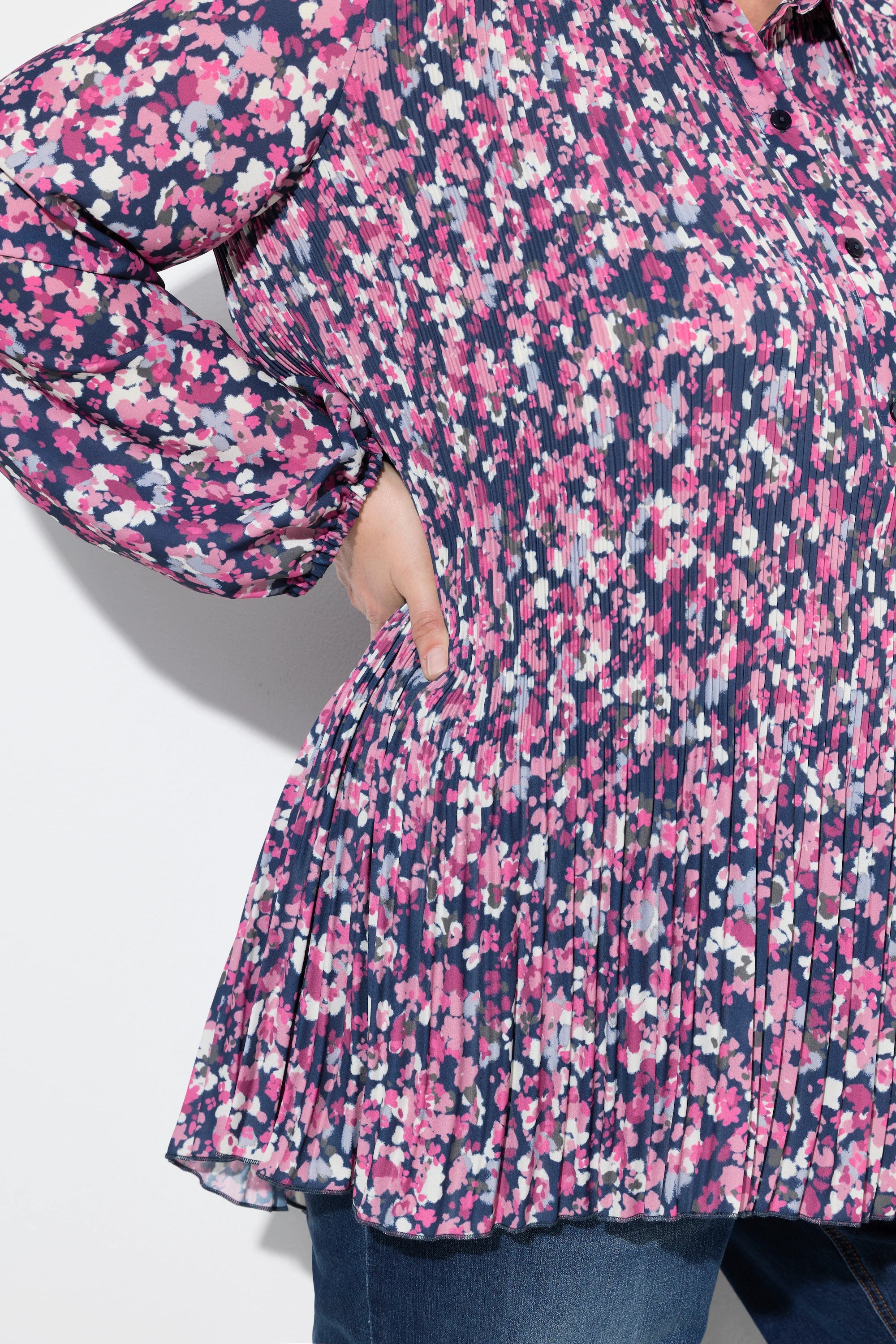 Ulla Popken Floral Pleated Shirt in Pink