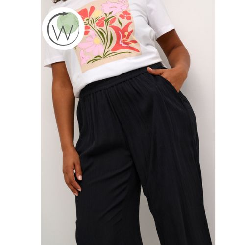 Kaffe Dacina Ami Trousers in Black