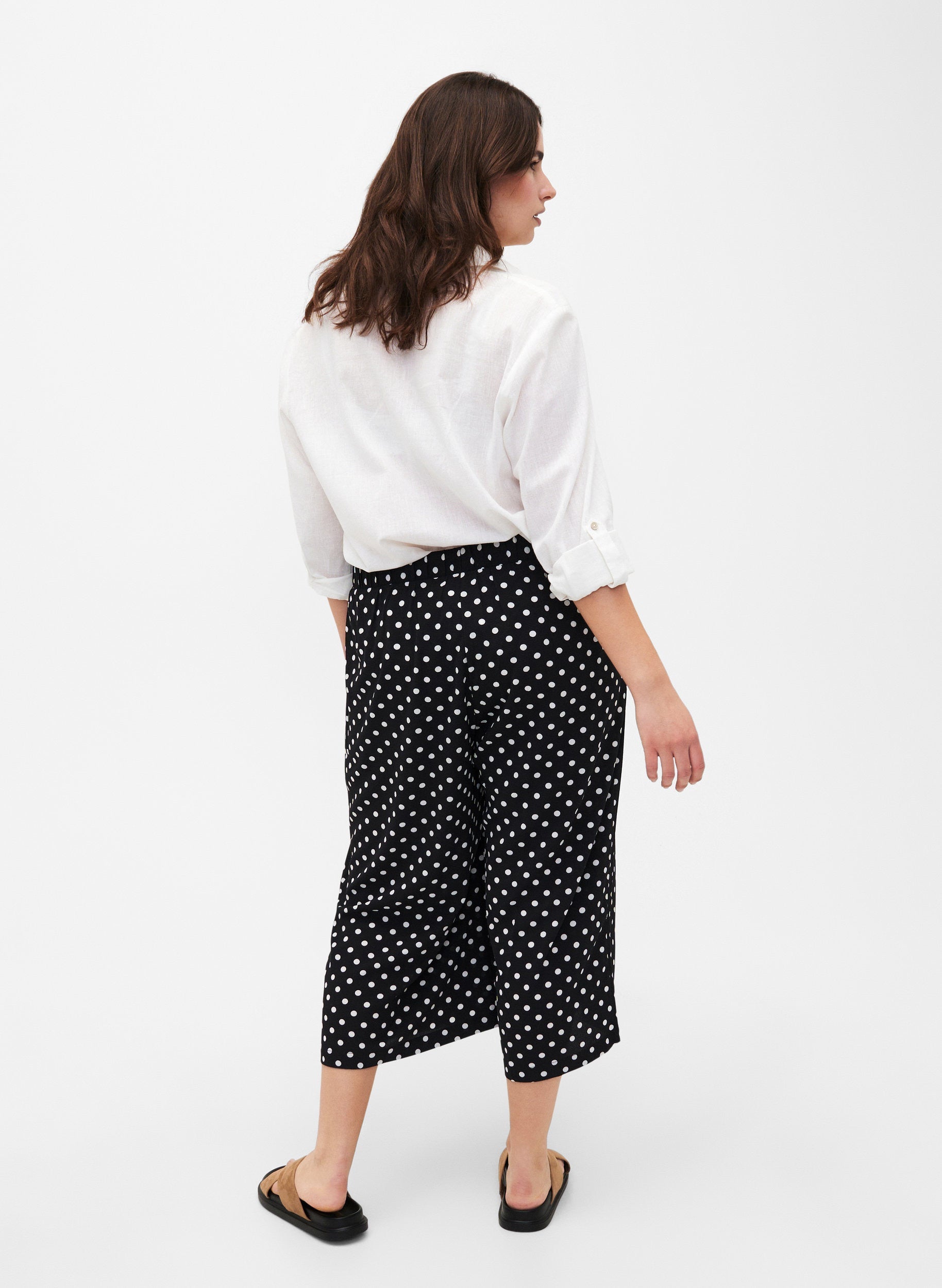 Zizzi Culotte Pants in Black Dot