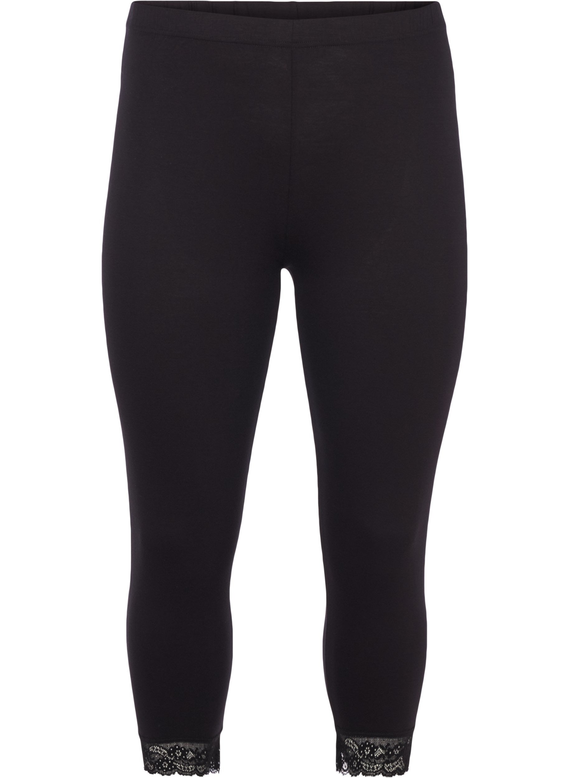 Zizzi Lace Trim 3/4 Leggings in Black