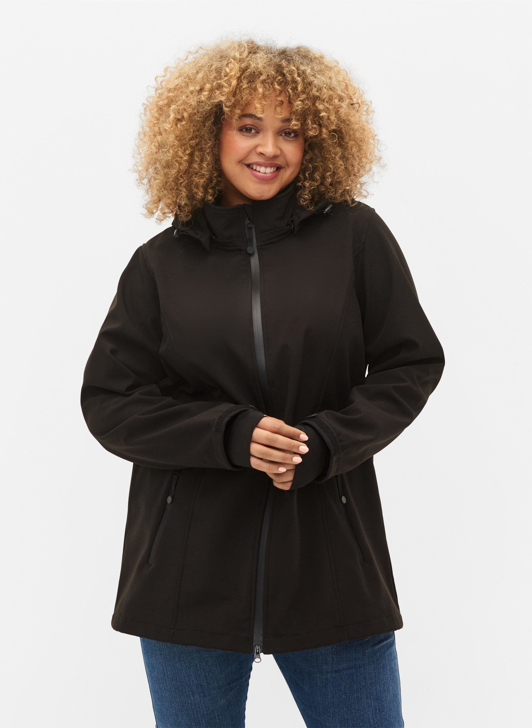 Zizzi Softshell Jacket in Black