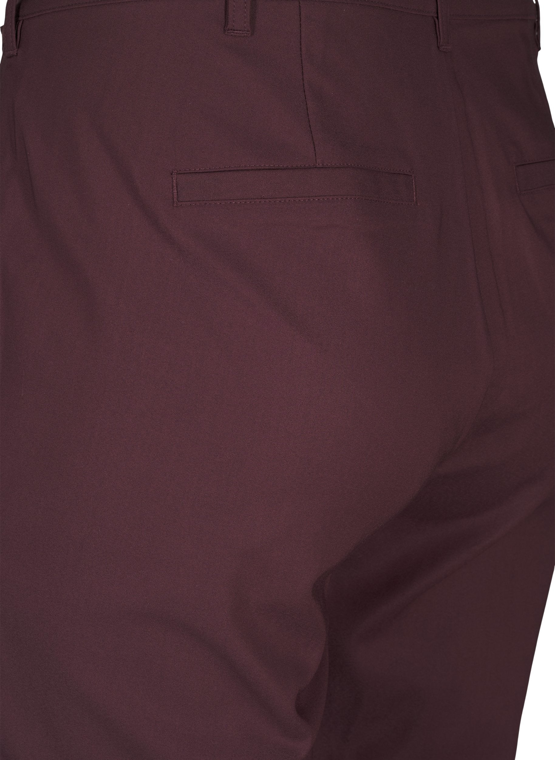Zizzi Edith Trousers in Burgundy