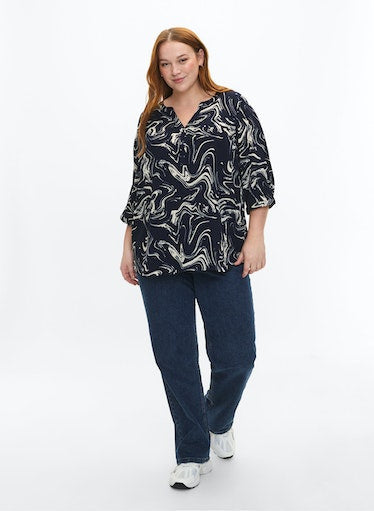 Zizzi Anni Blouse in Swirl