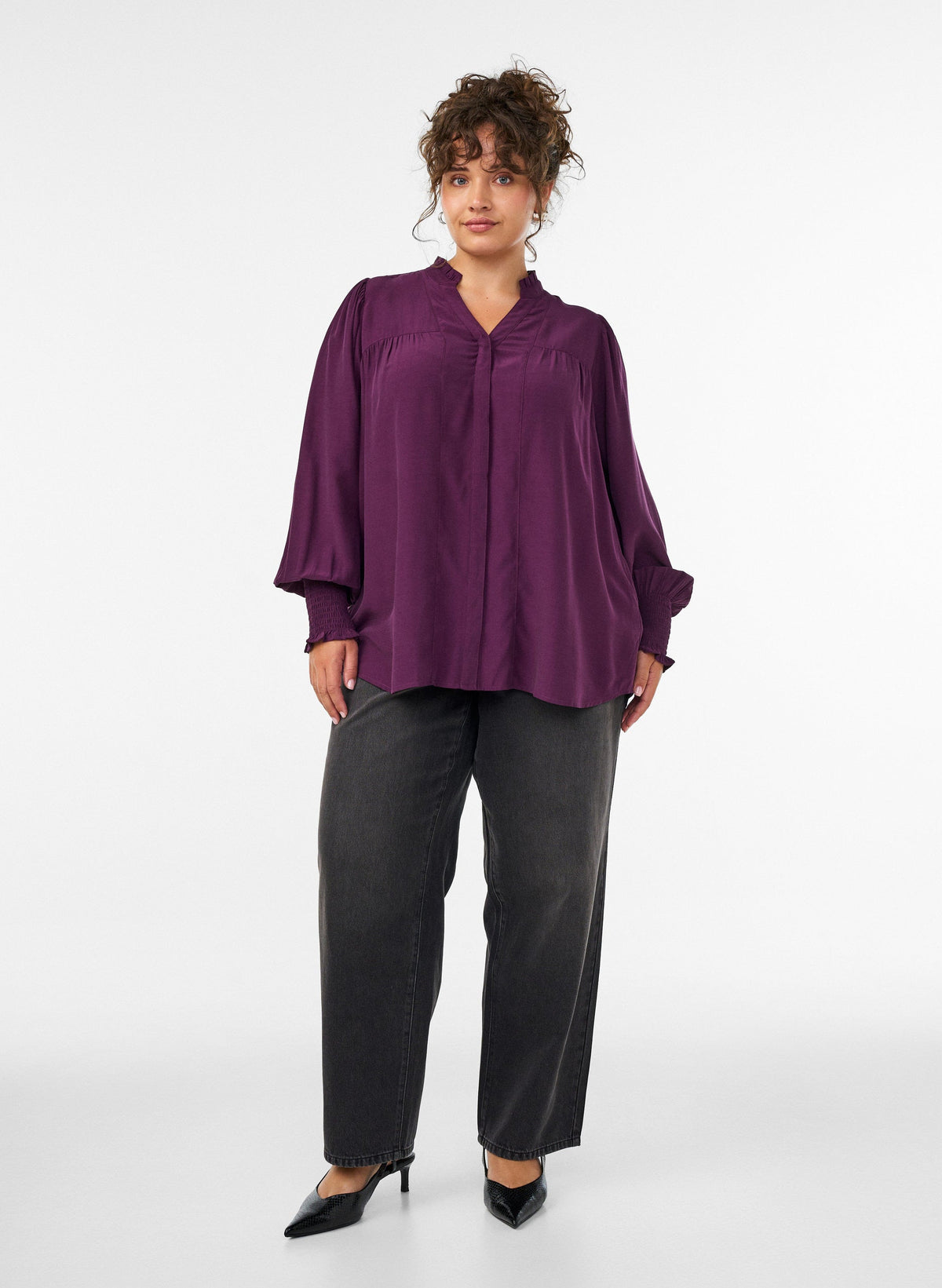 Zizzi Jannie Shirt in Potent Purple