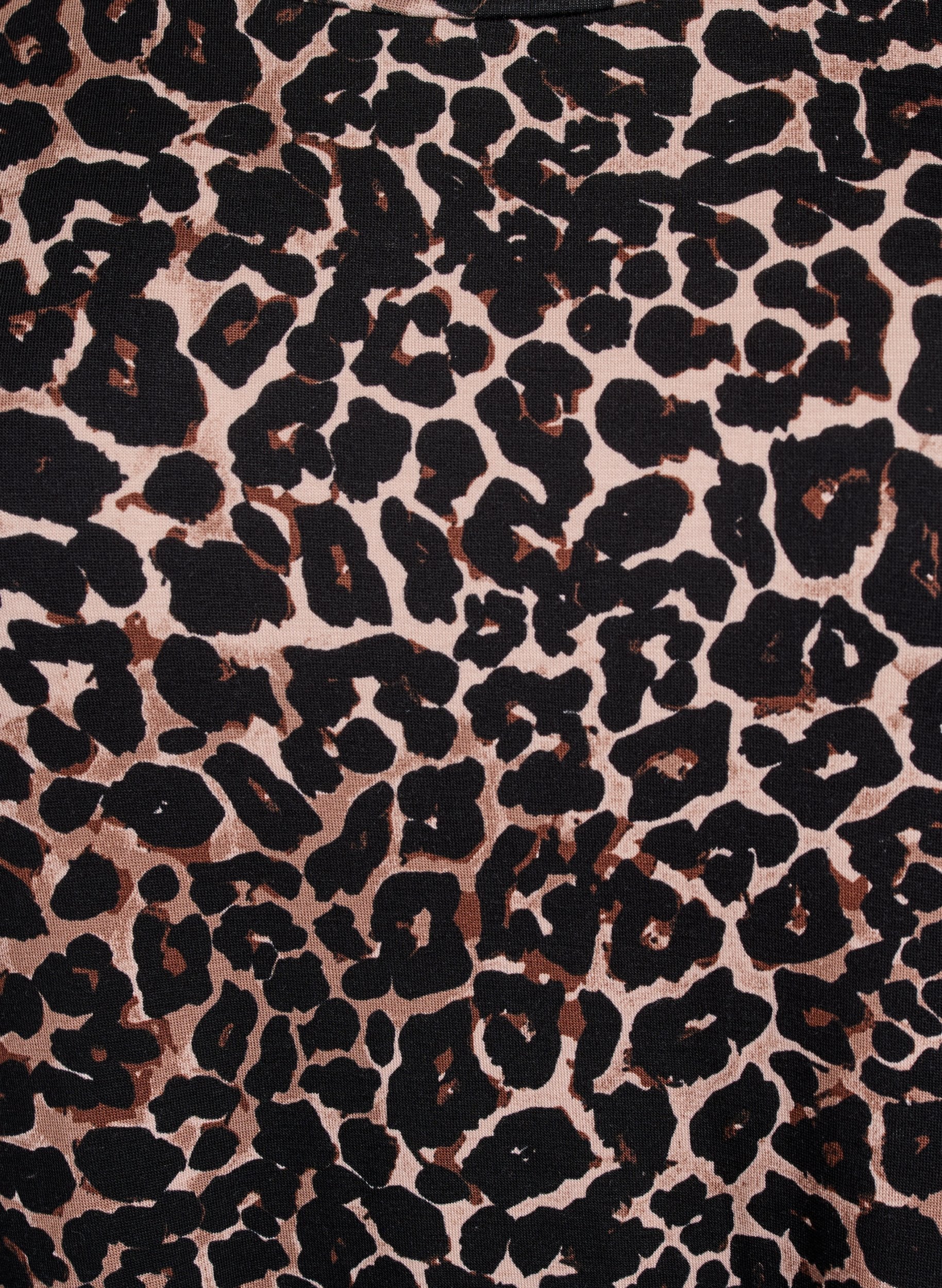 Zizzi Mandy T-Shirt in Leopard Print