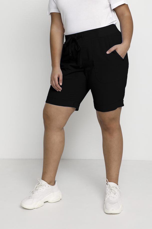 Kaffe Curve Nana Shorts in Black - Wardrobe Plus