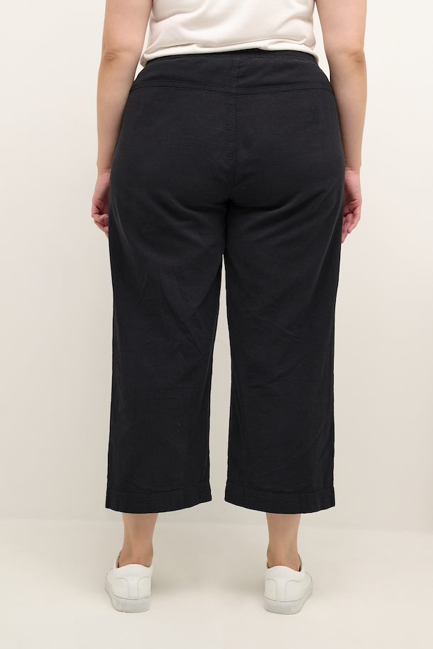 Kaffe Curve Nana Culottes in Black - Wardrobe Plus