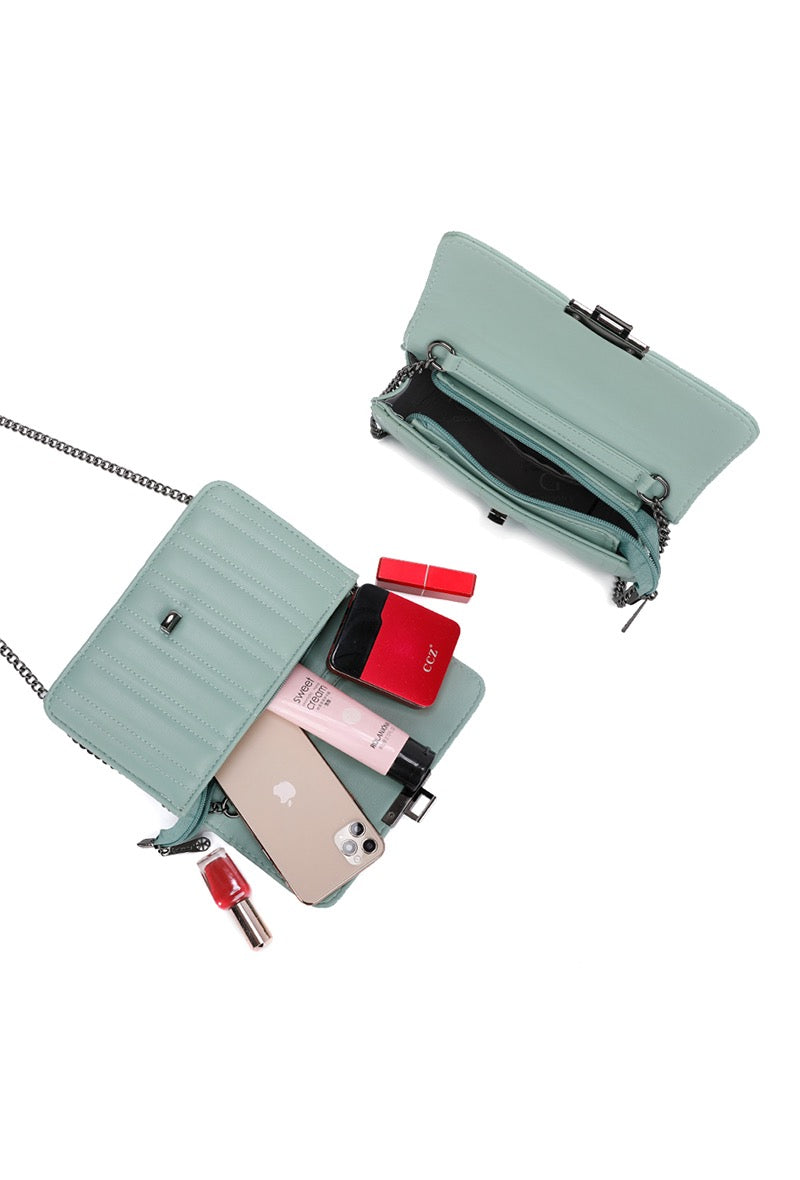 Piper Clutch & Chain Handbag in Green