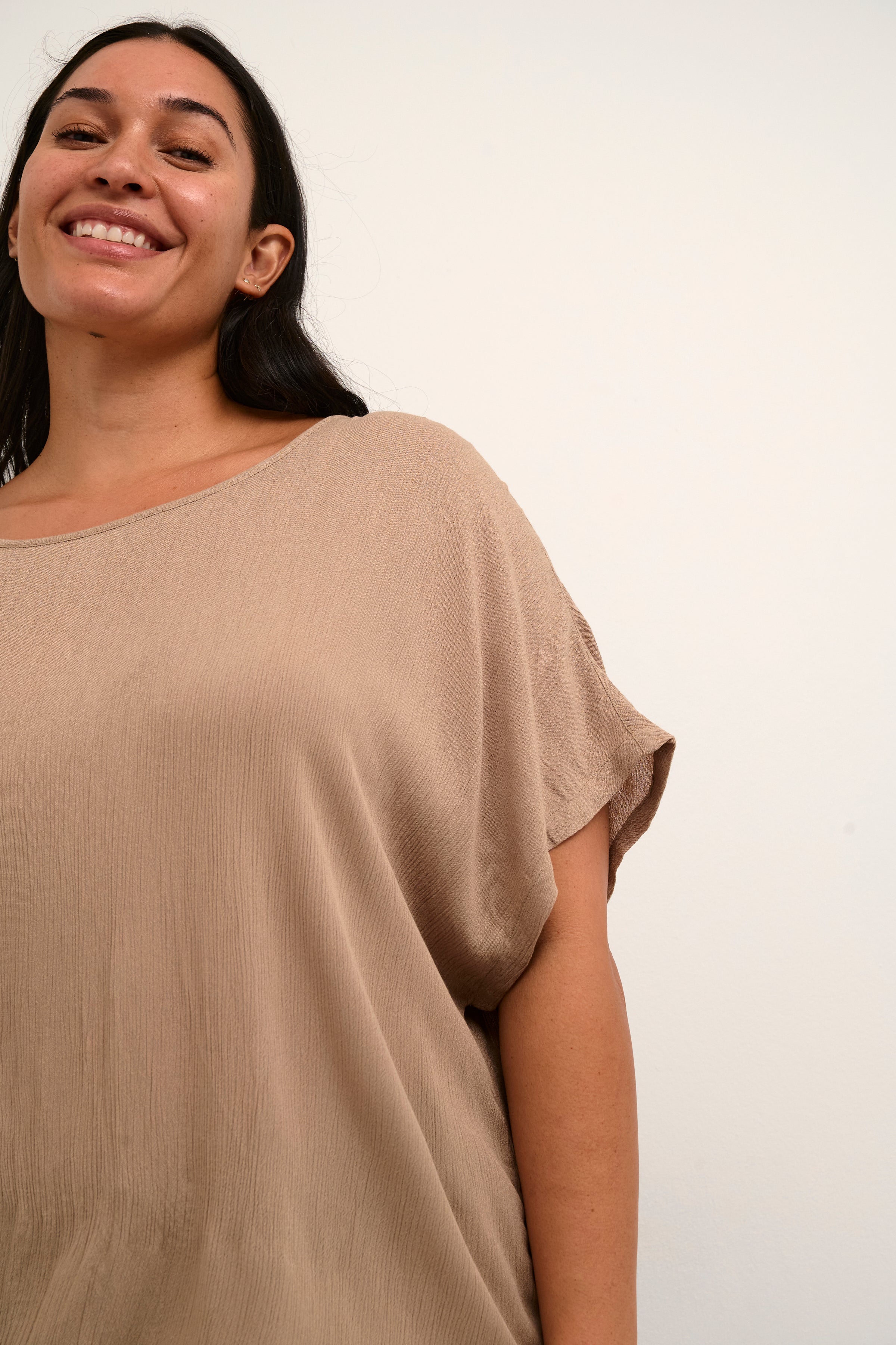 Kaffe Stanley Short Sleeve Blouse in Beige