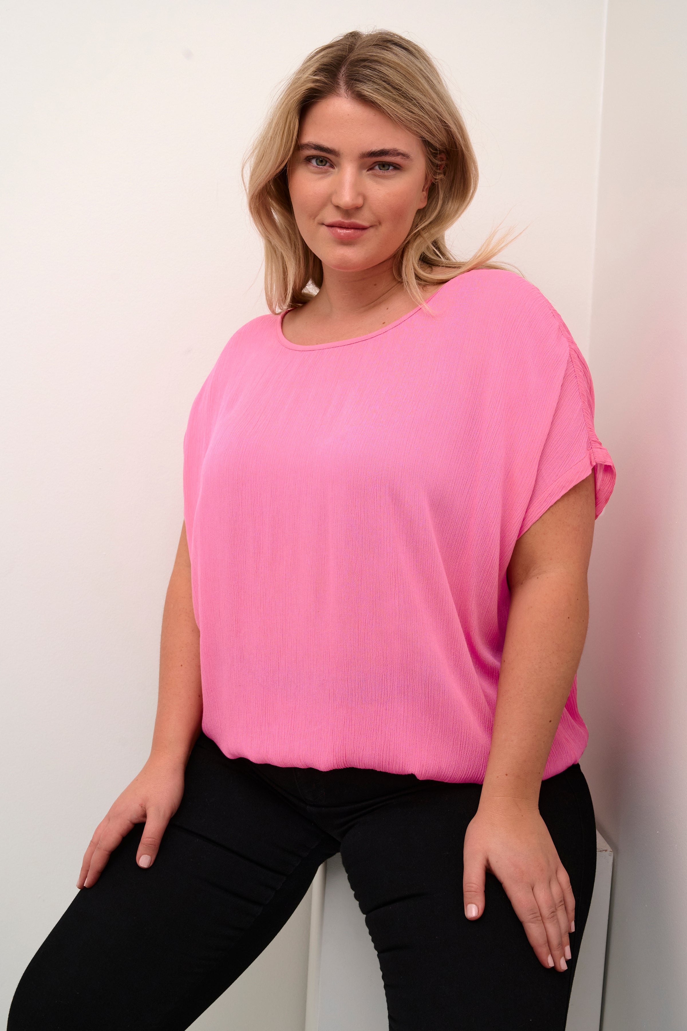 Kaffe Stanley Short Sleeve Blouse in Pink