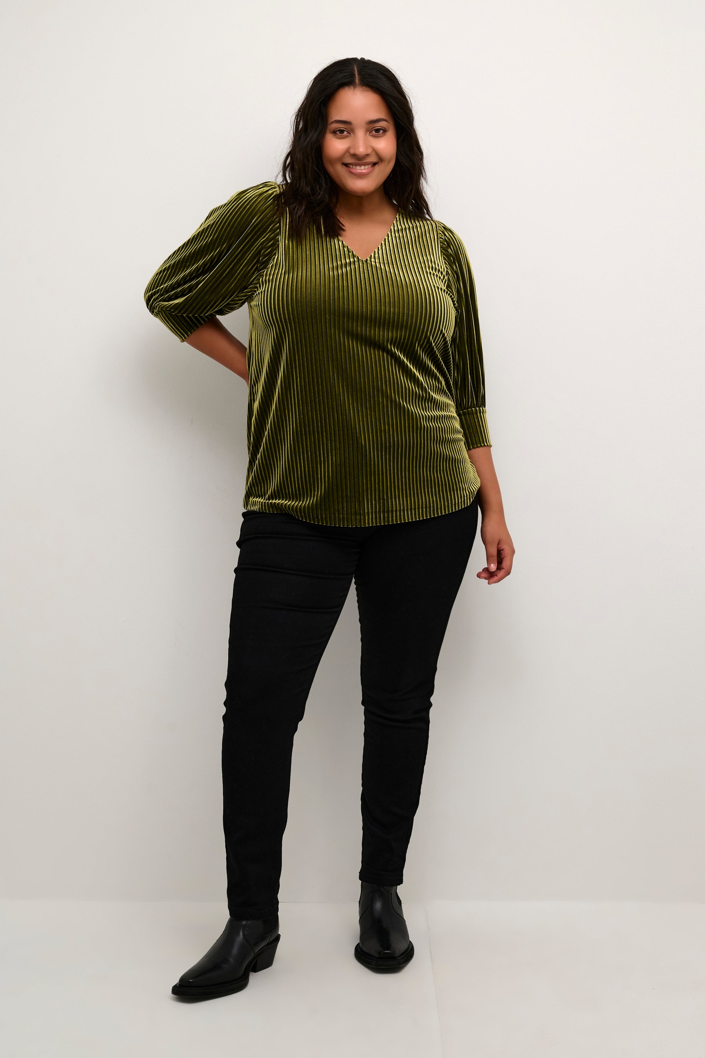 Kaffe Curve Anna Blouse in Green