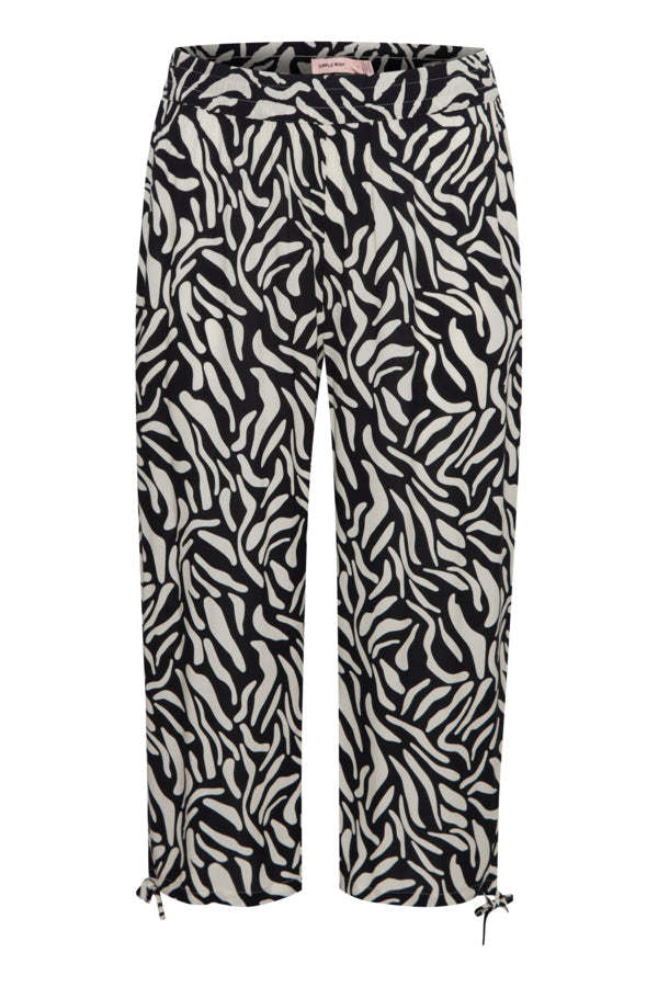 Simple Wish Relax Trousers in Black