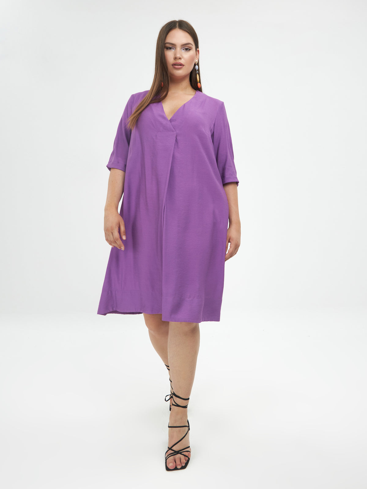 Mat Pleated Dress in Purple