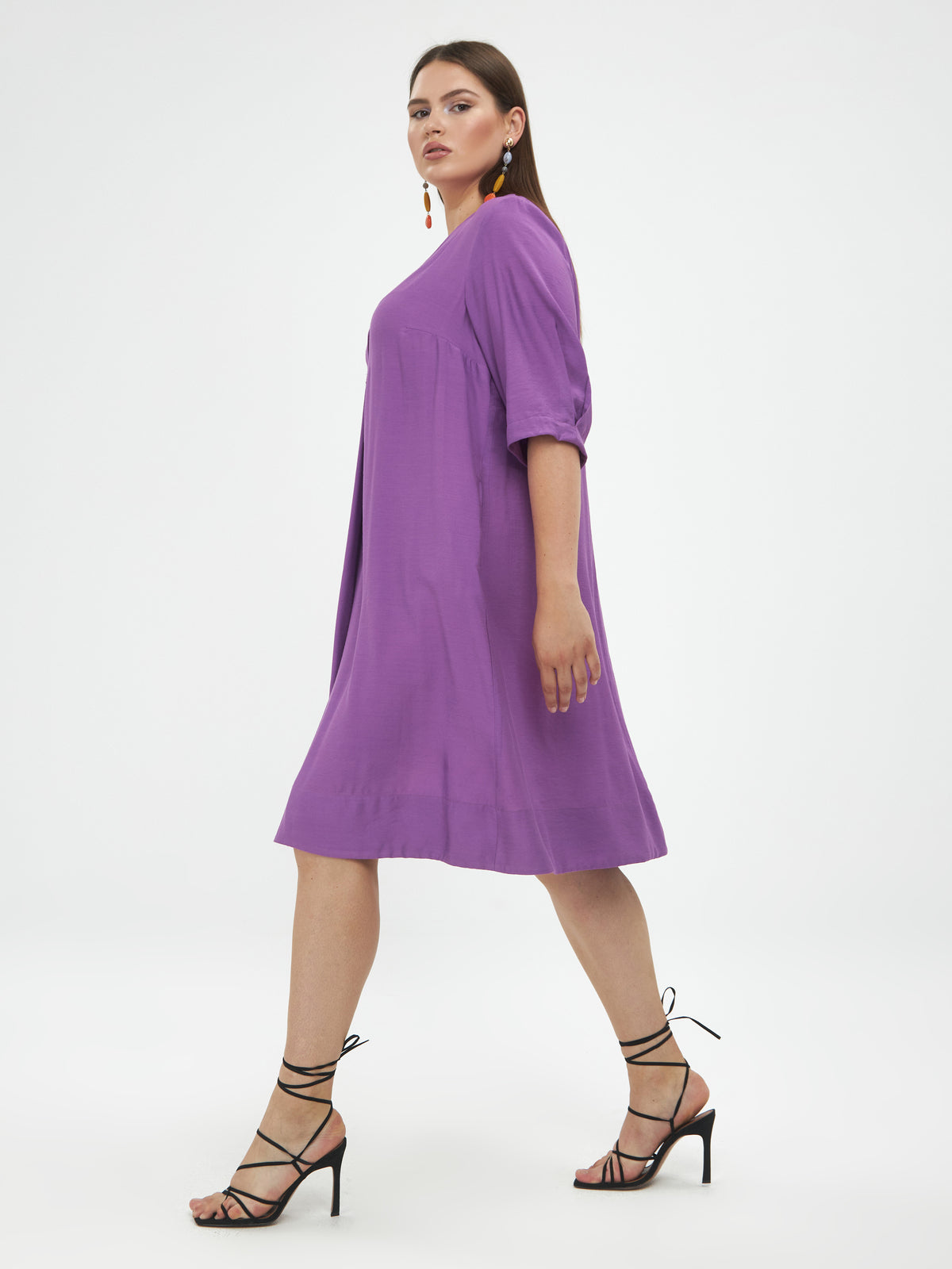 Mat Pleated Dress in Purple