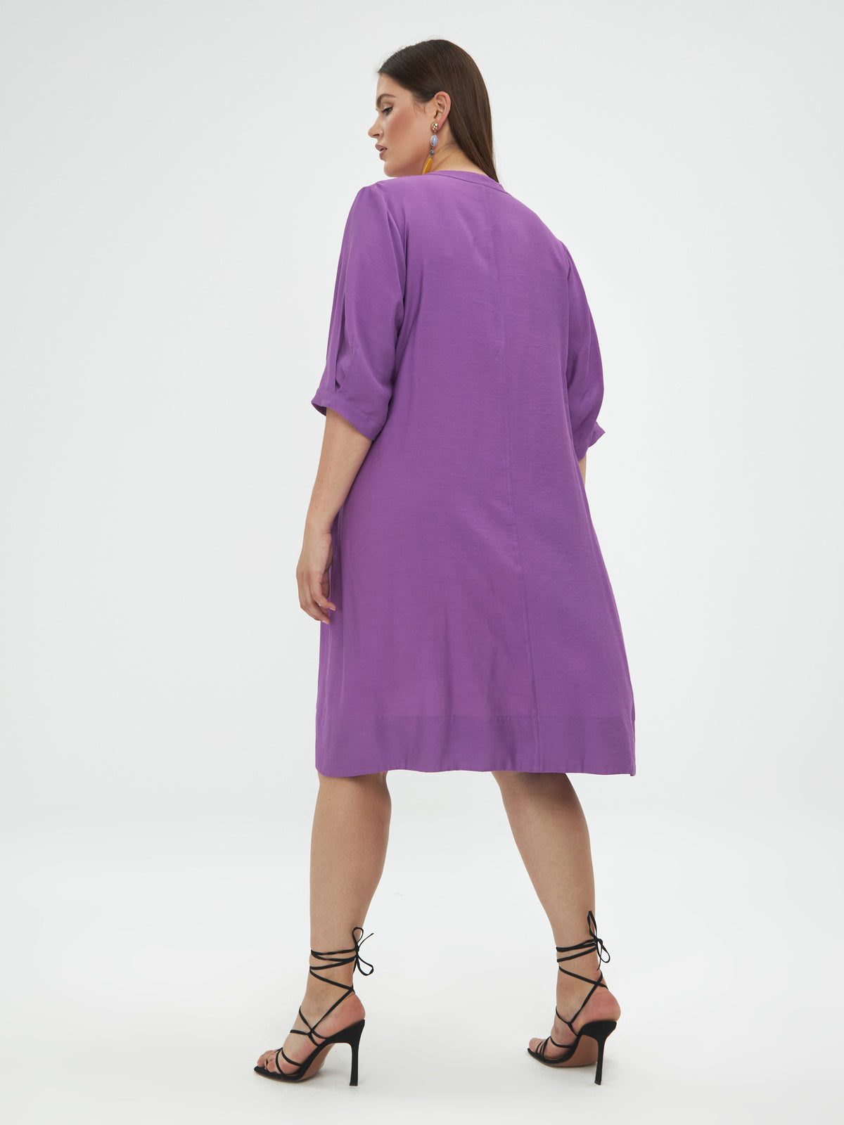 Mat Pleated Dress in Purple