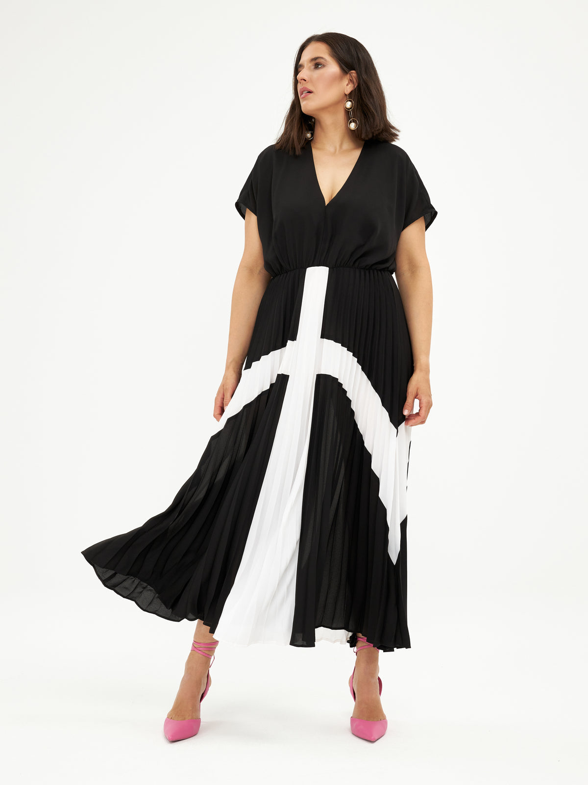 Mat Cross Black Dress