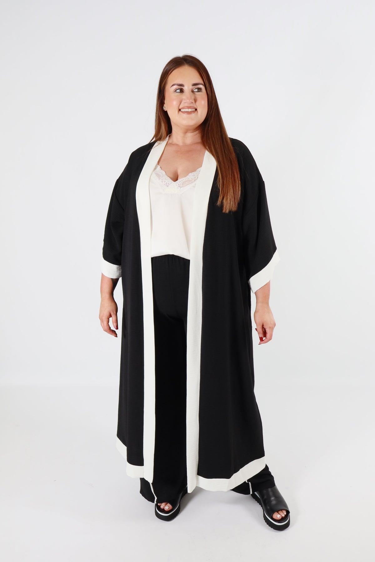 Curviss Longline Jacket in Black
