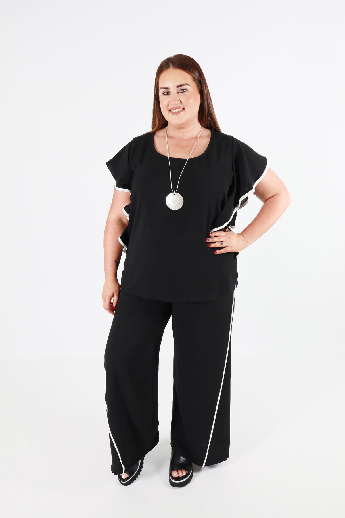 Curviss Wide Leg Trouser in Black