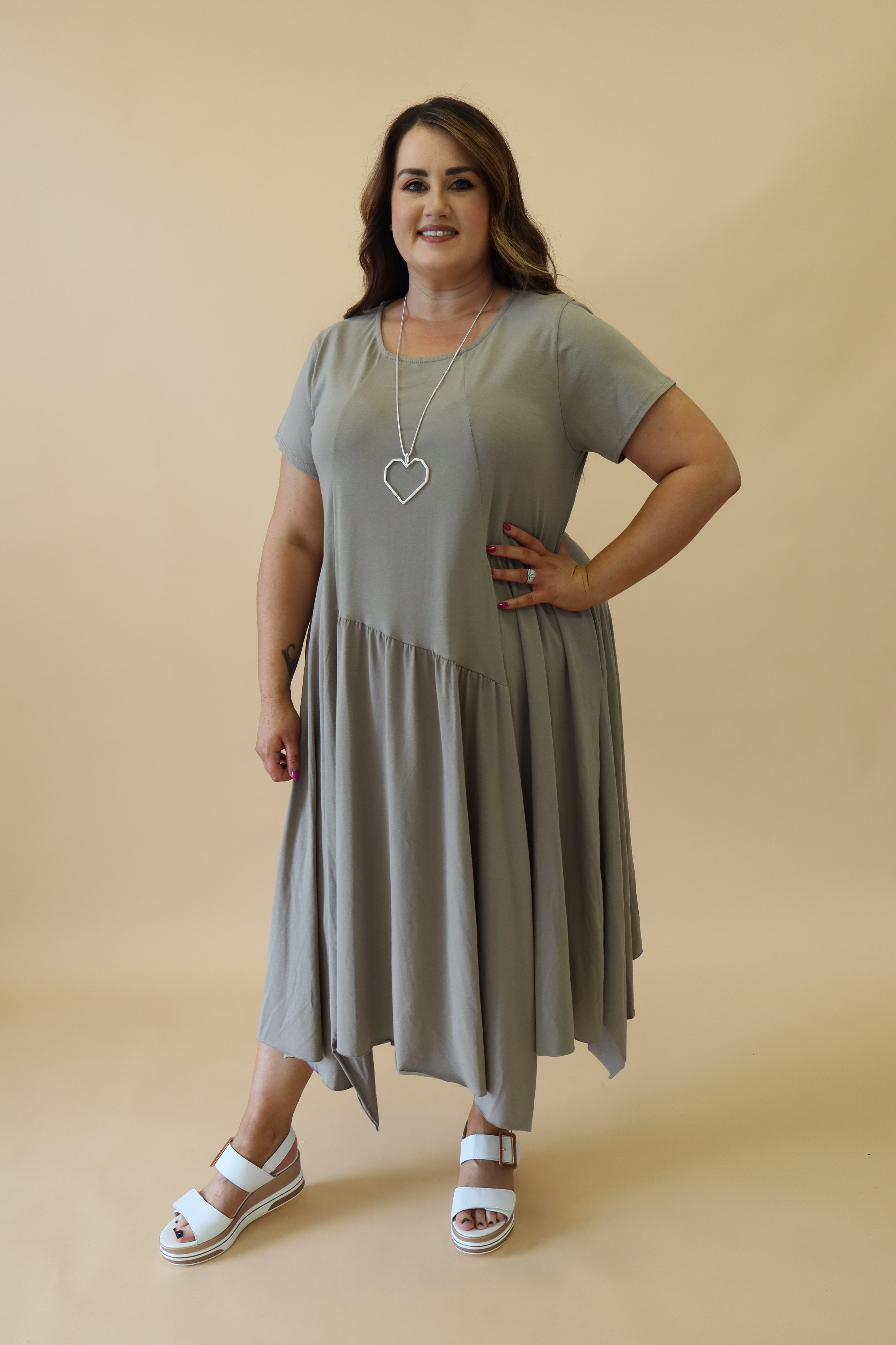 Tessa Dress in Taupe